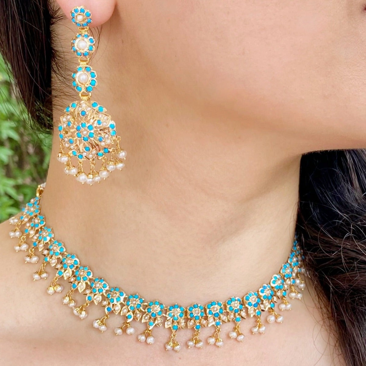 turquoise feroza studded indian gold jewellery