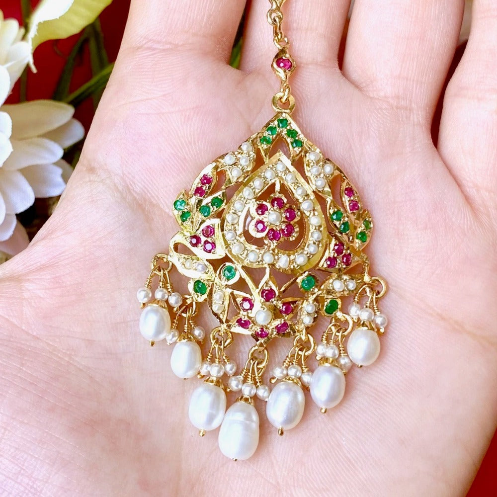 indian gold plated tikka