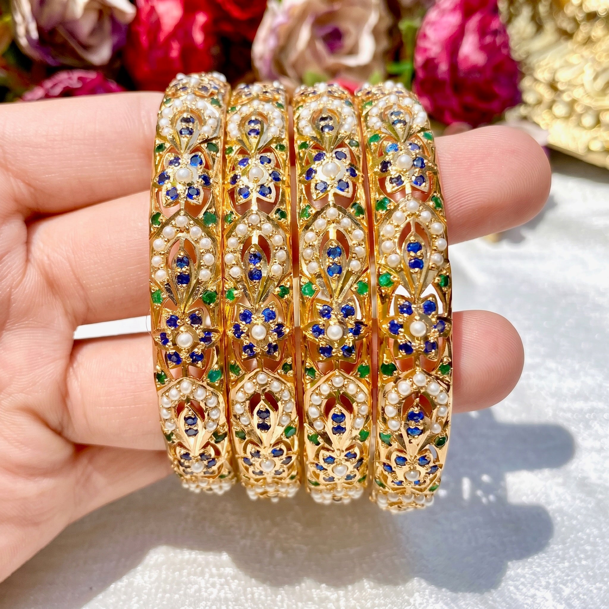 set of 4 bangles