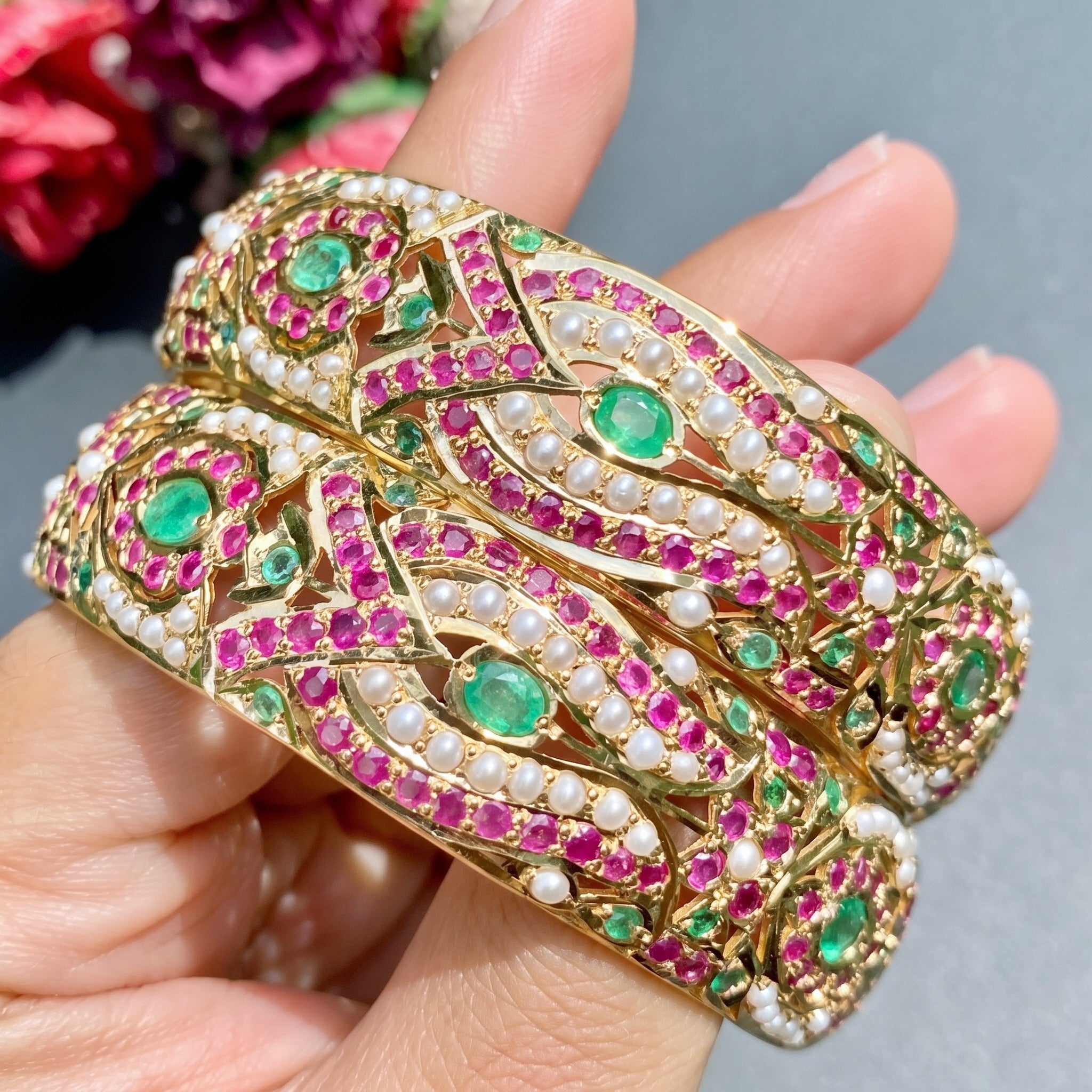 ruby emerald indian jadau kada in gold