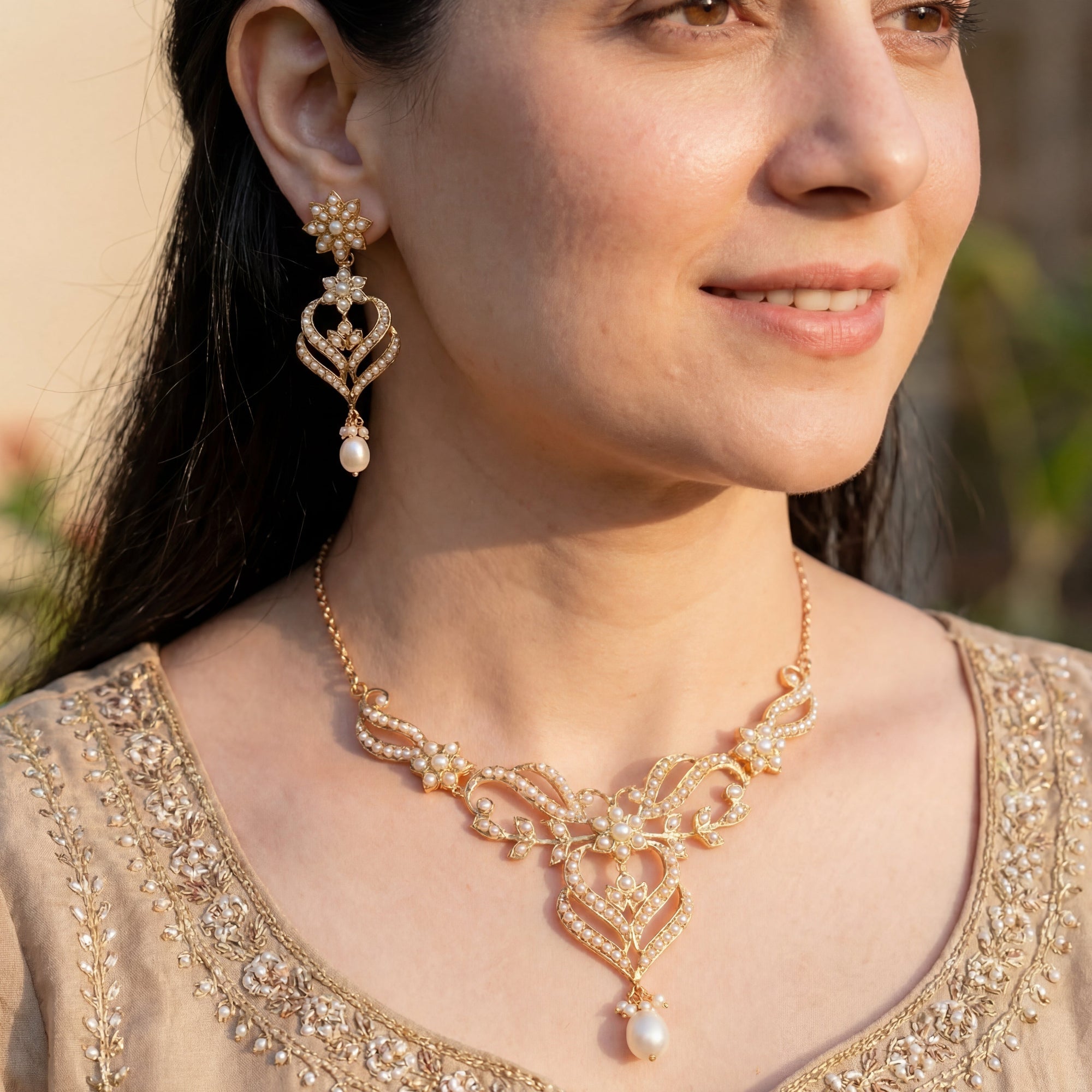 Silver and Pearl Jewelry Set | Gold Plated | Antique Design NS 417