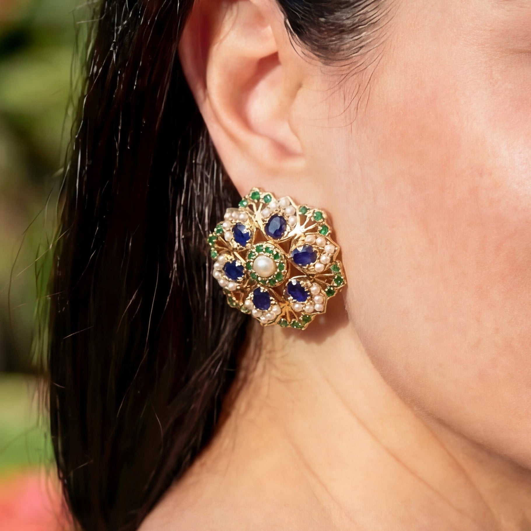 Exquisite Round Shaped Stus | Silver Stud Earrings | Modern Indian Jewelry ER 108