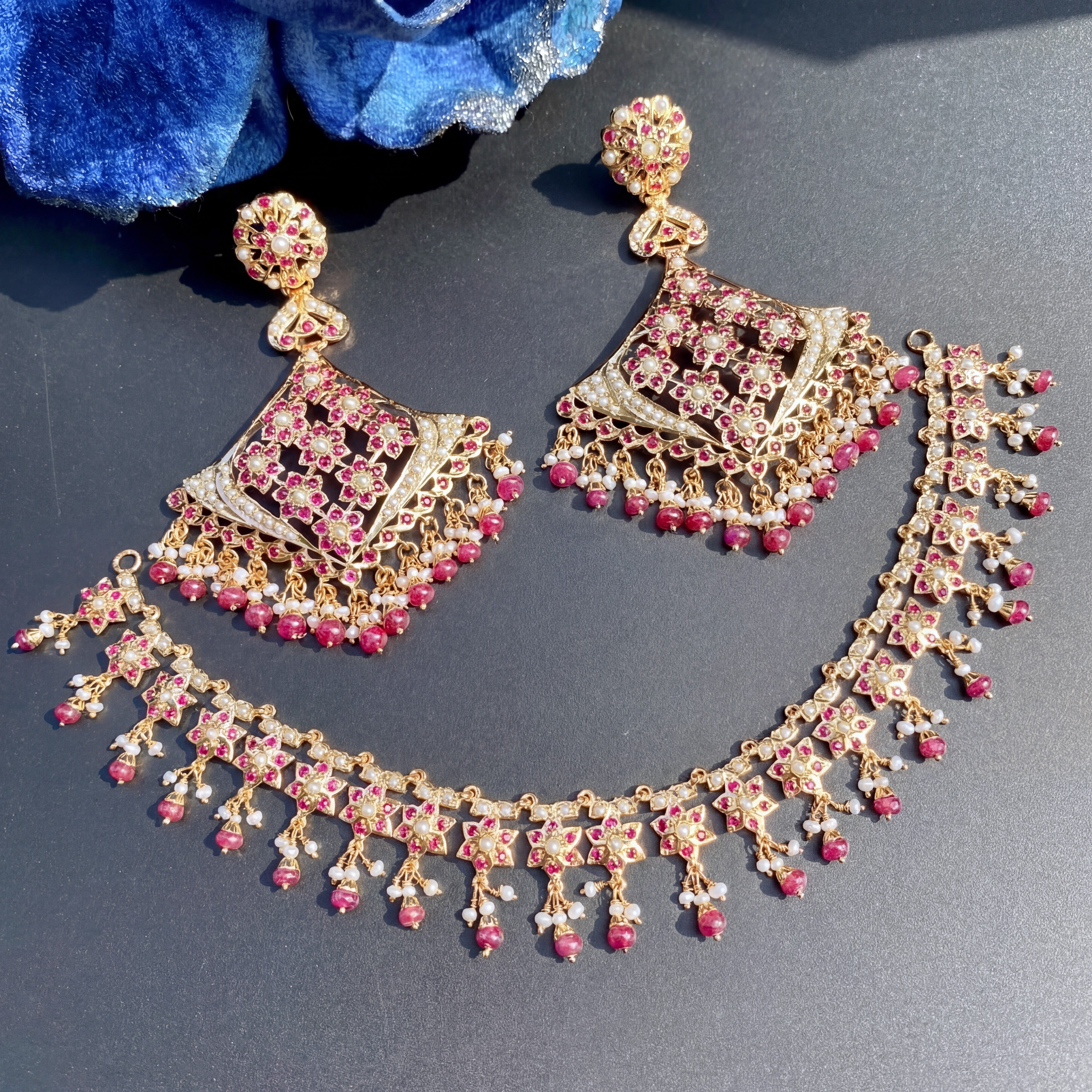 Dainty Necklace with Statement Earrings | Fashion Jadau Set on Silver NS 328