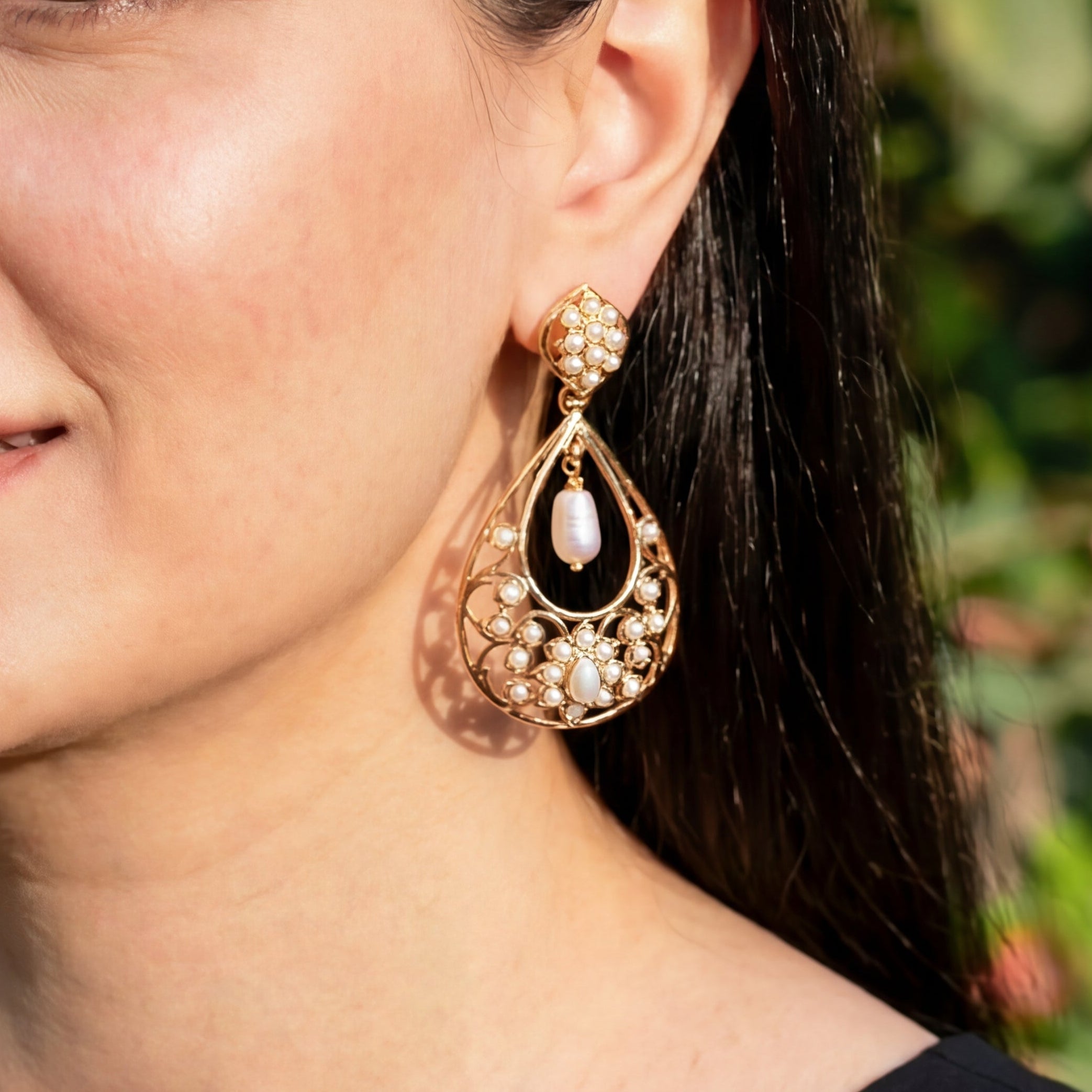 Contemporary Jadau Earrings | Delicate Light-Weight Design | Freshwater Pearls & Silver ER 354