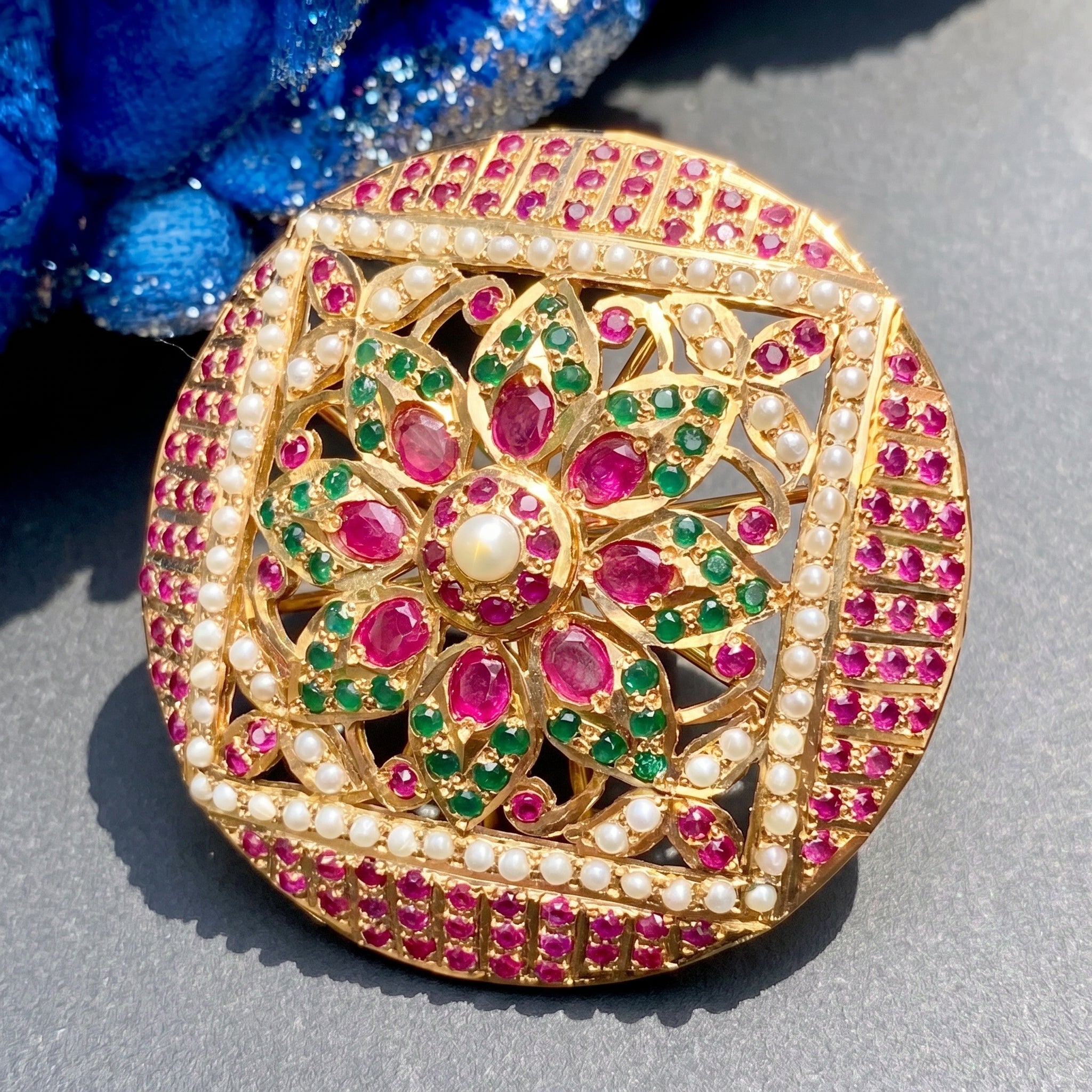 Multicolored Jadau Cocktail Ring in Gold Plated Silver LR 004