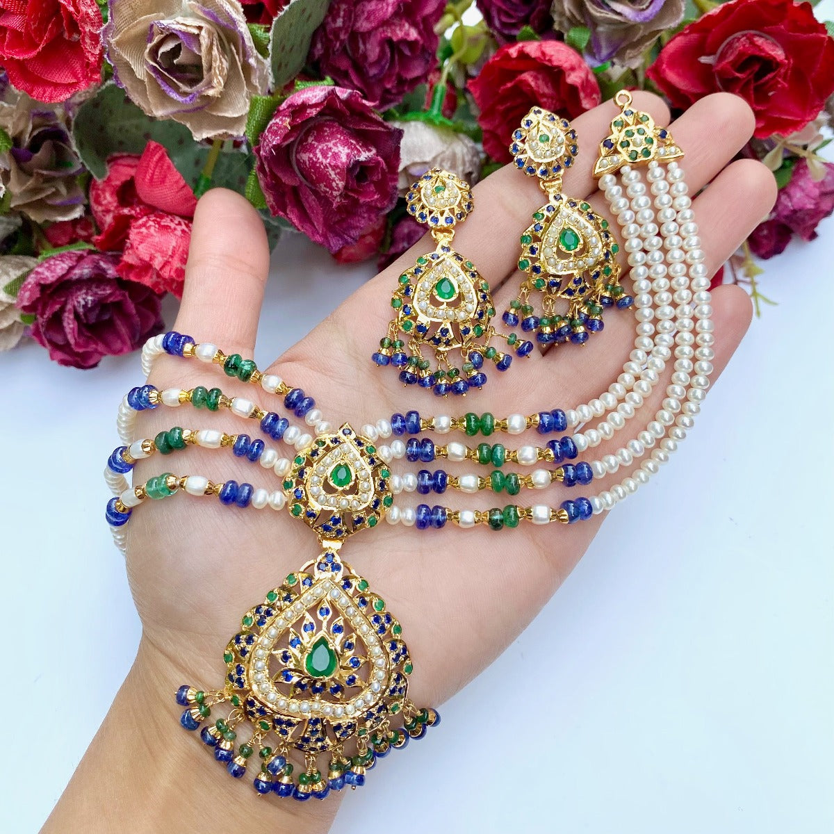 Hyderabadi blue sapphire choker