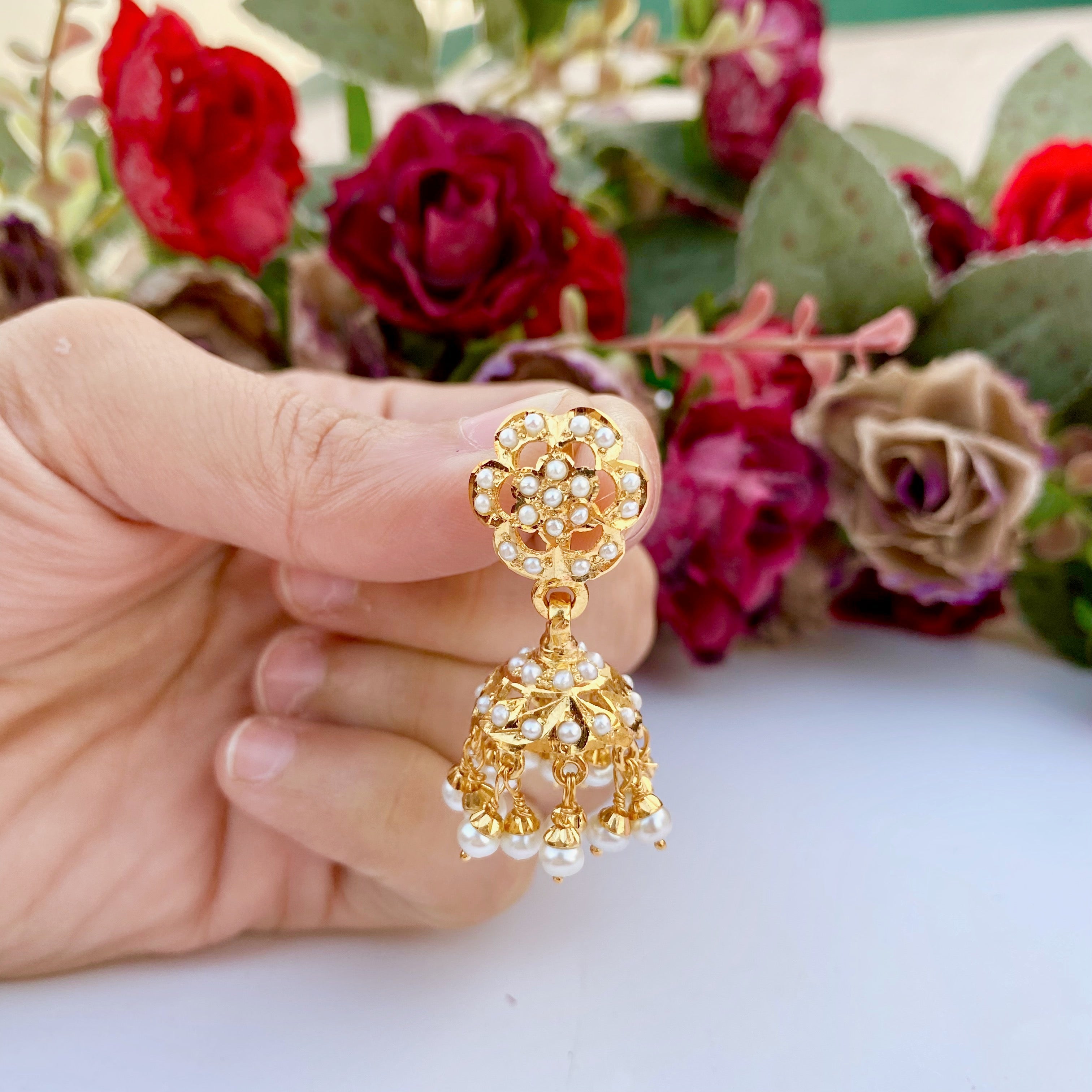 gold coated jadau jhumka earrings
