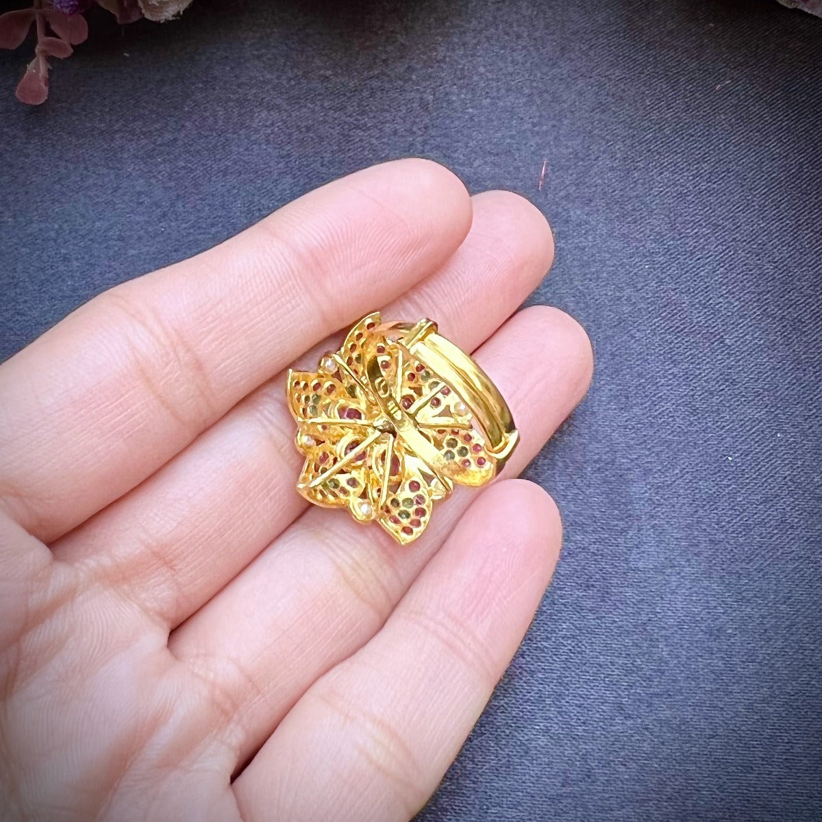 indian emerald gold ring