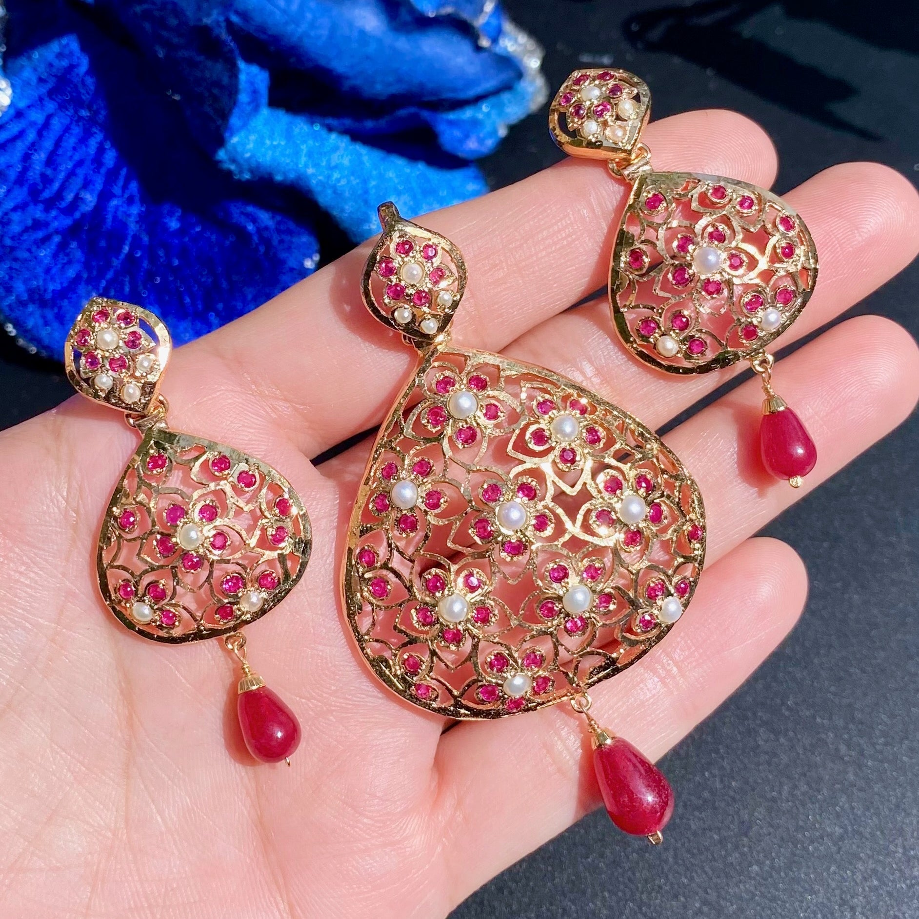 Red Stones Jadau Pendant Set | Unique Floral Design | Sterling Silver Base with Gold Plating PS 128