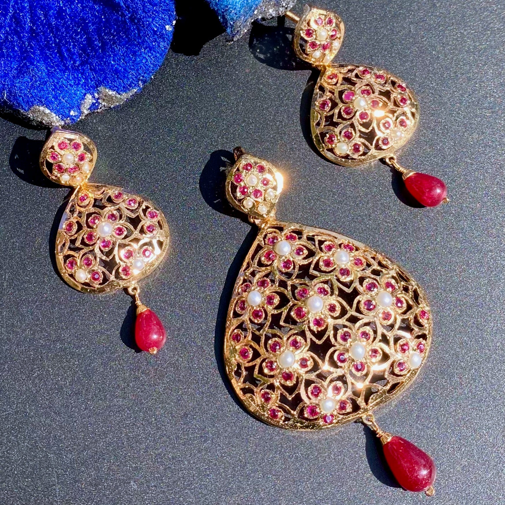 Red Stones Jadau Pendant Set | Unique Floral Design | Sterling Silver Base with Gold Plating PS 128