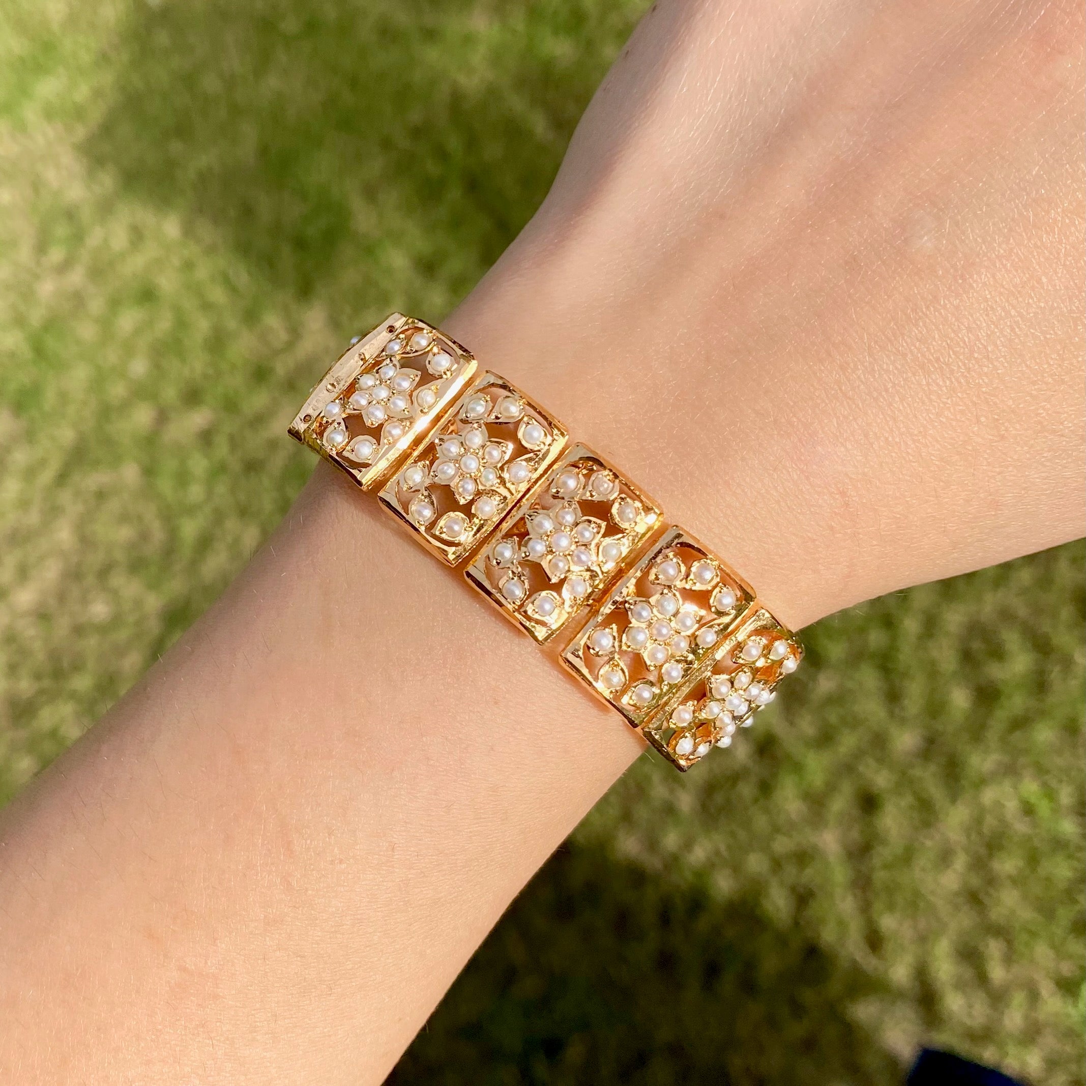 Single Pearl Bracelet for Women | Gold Plated Sterling Silver BG 142