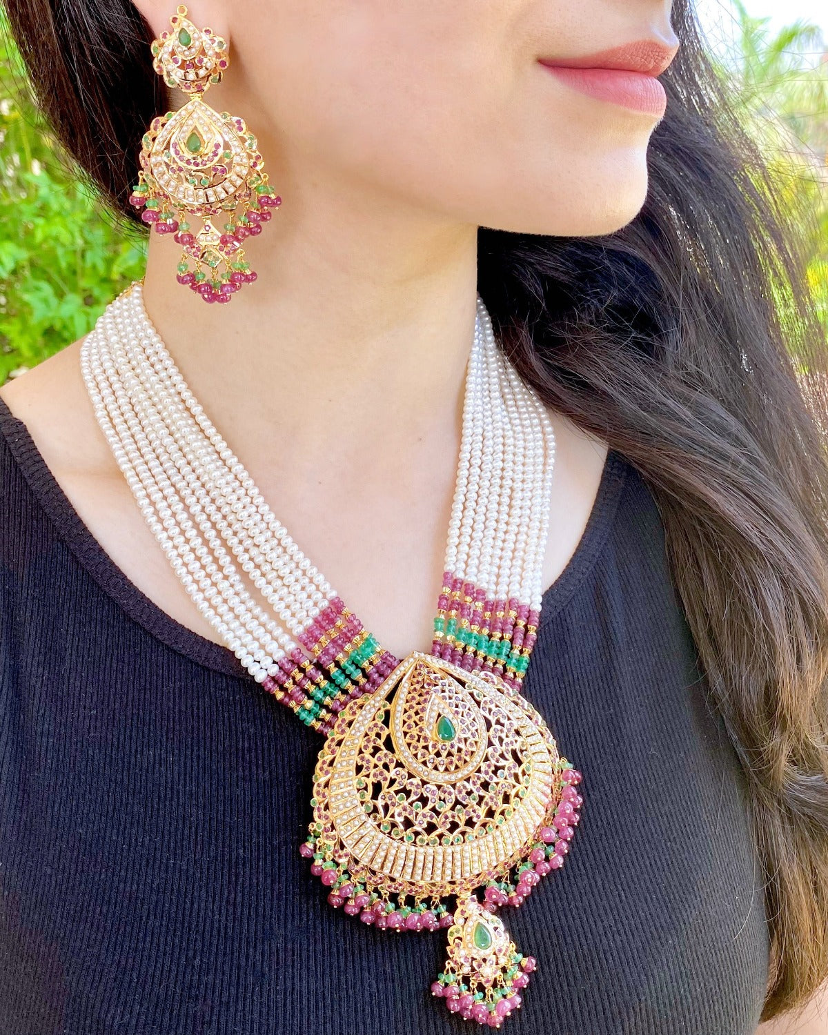 elegant bengali haar set in 22k gold and precious stones