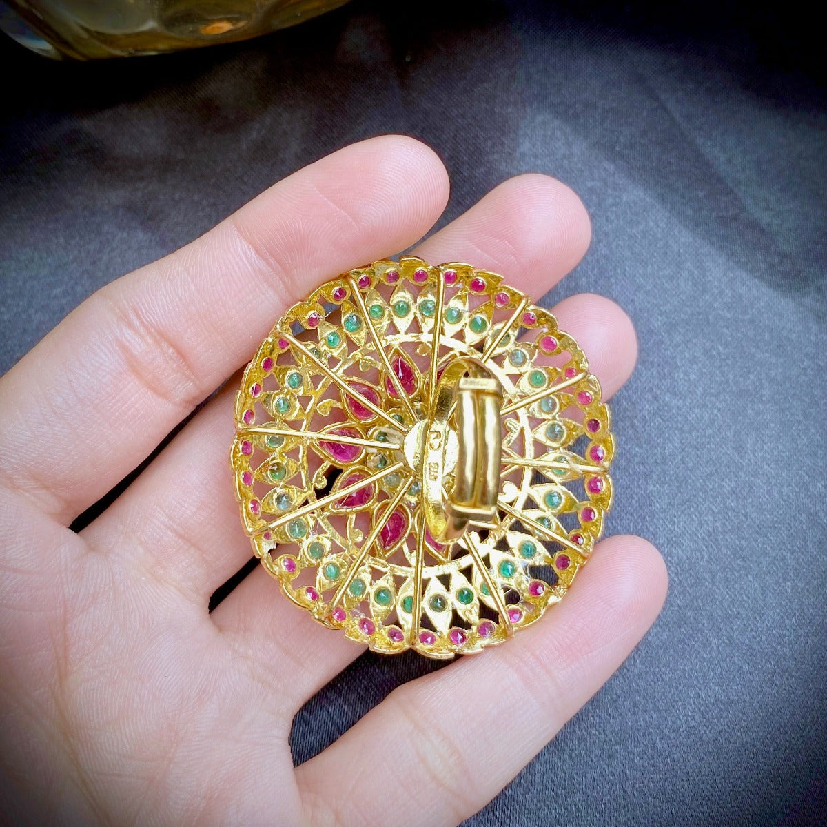 indian gold cocktail ring ruby emerald