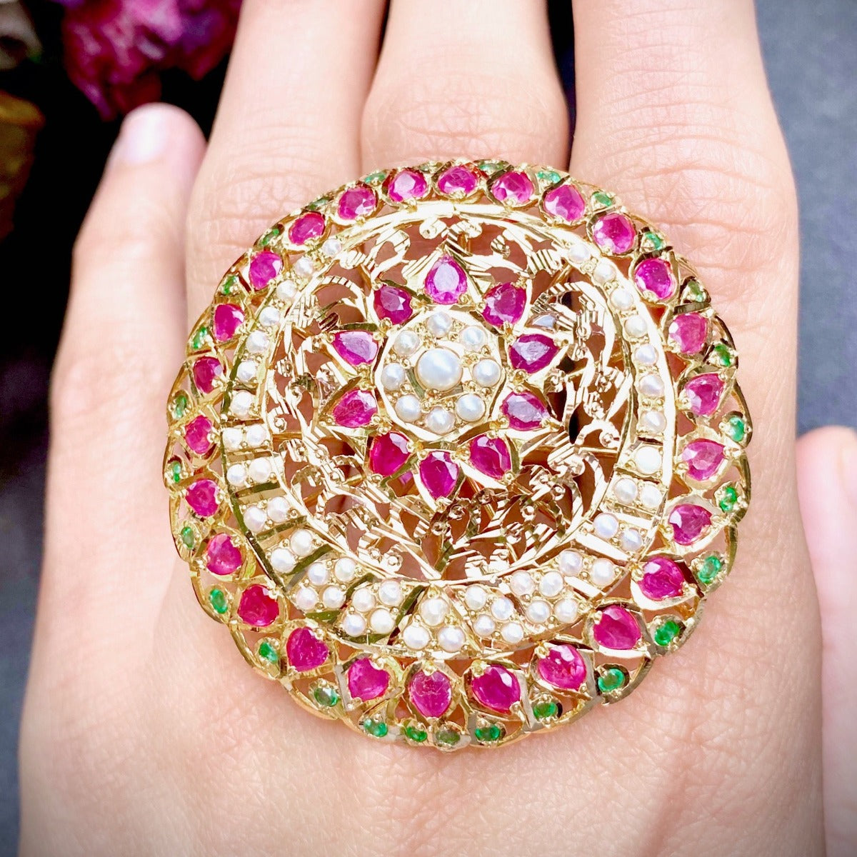 jadau indian gold cocktail ring