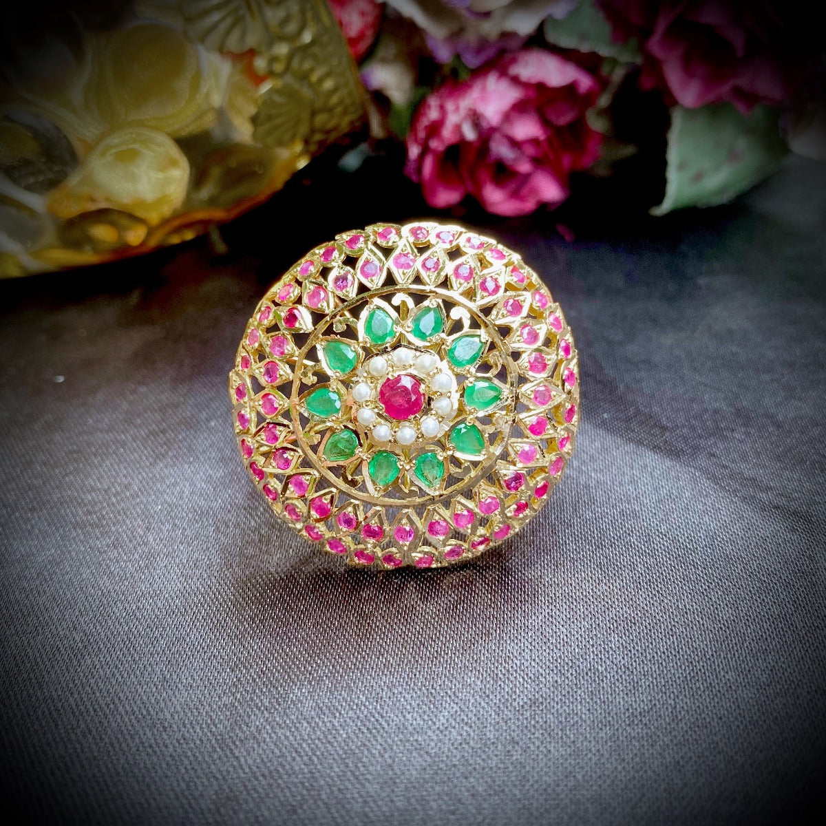 antique indian gold cocktail ring