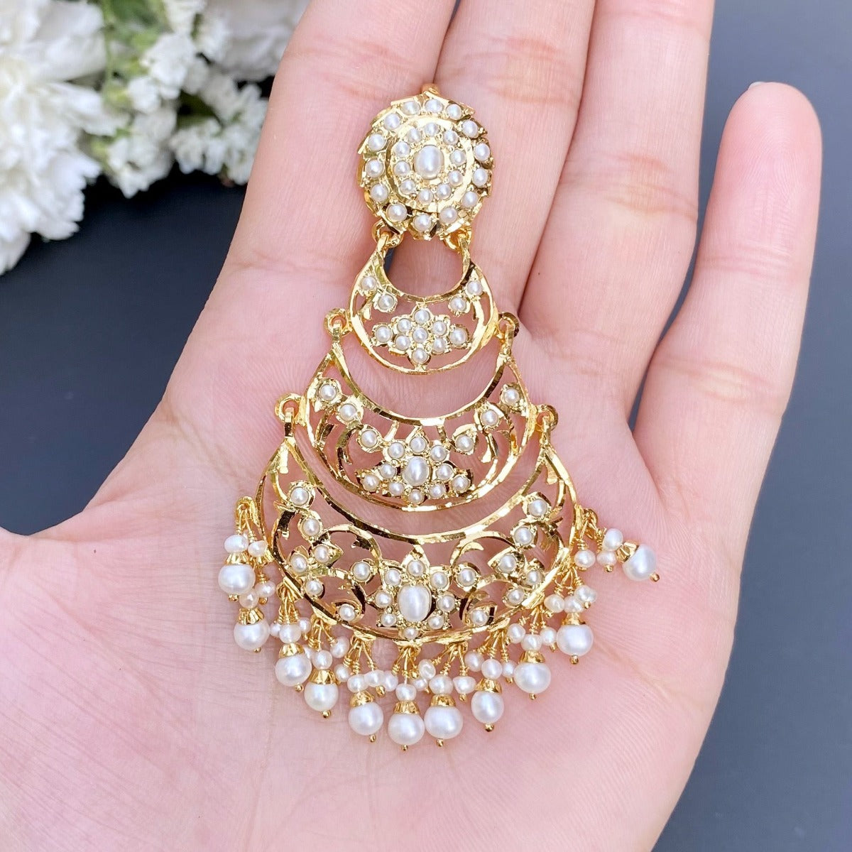 gold plated kundan pendant
