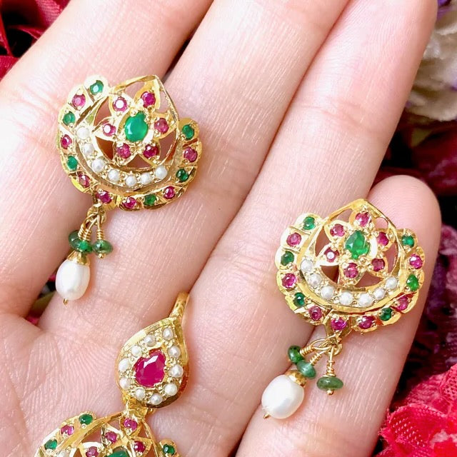 pakistani ruby emerald pendant set