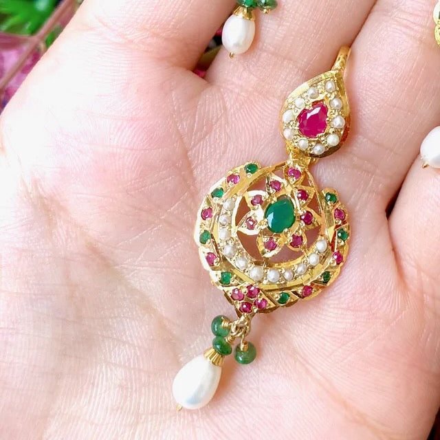 pakistani ruby emerald pendant set