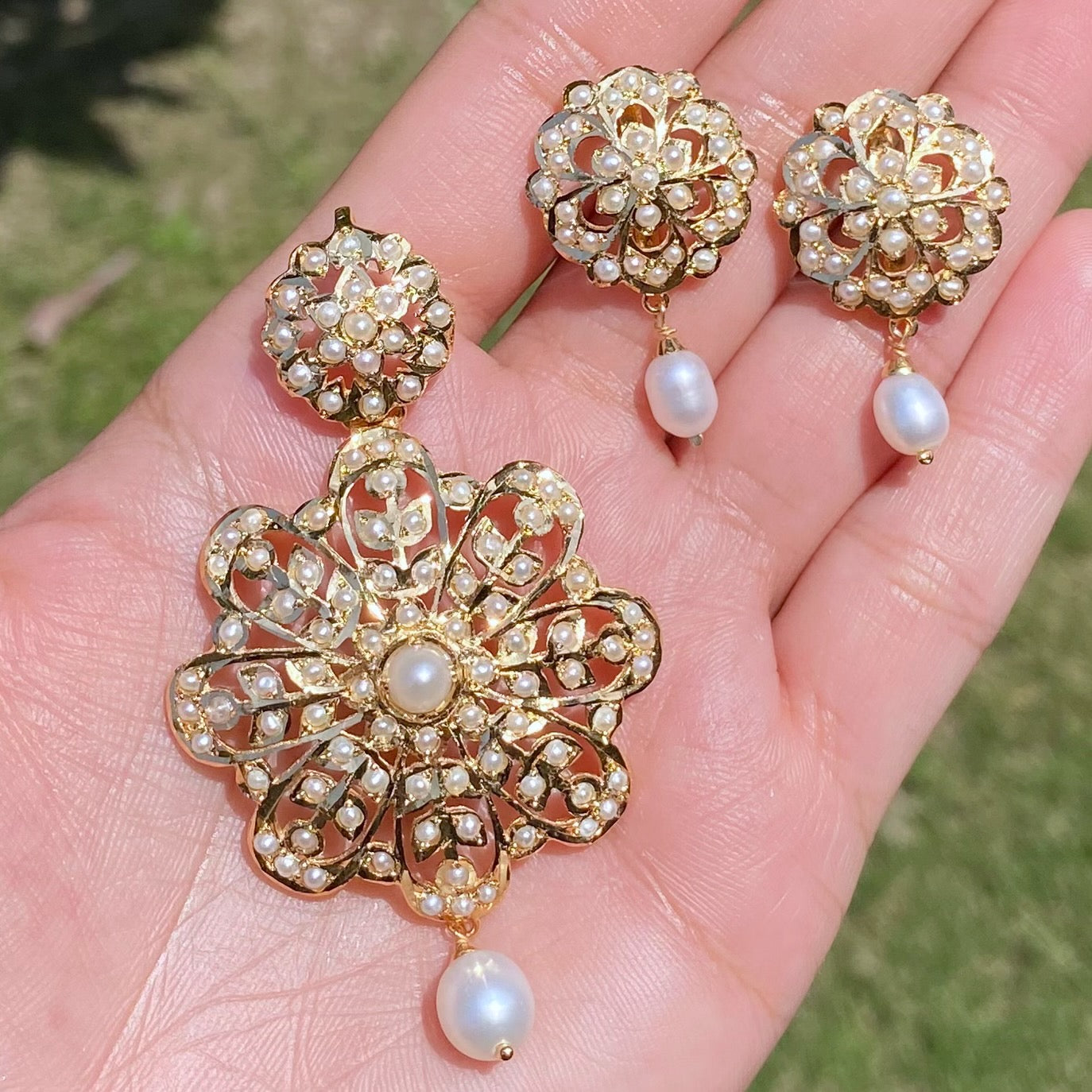 womens pearl pendant set