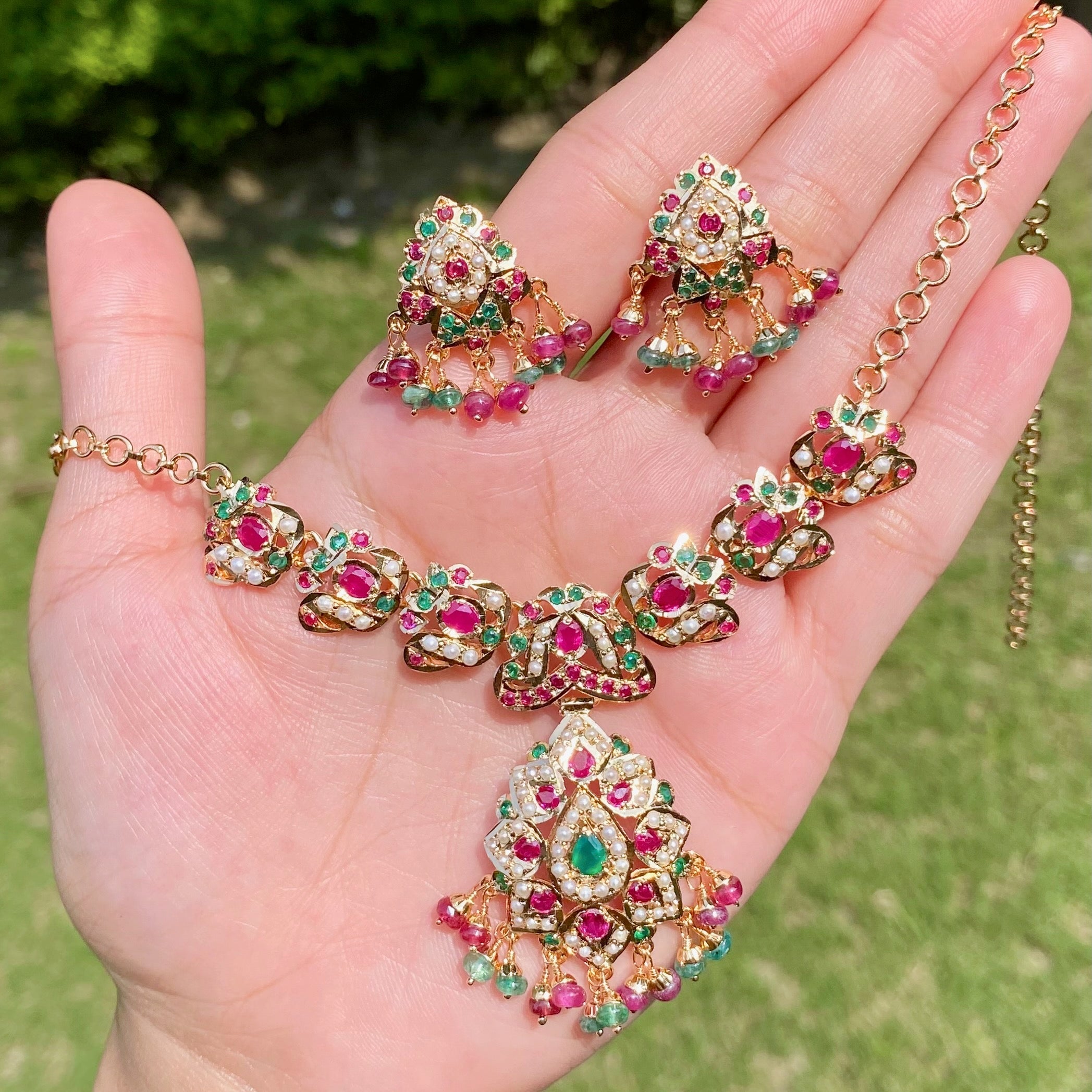ruby emerald chain necklace set
