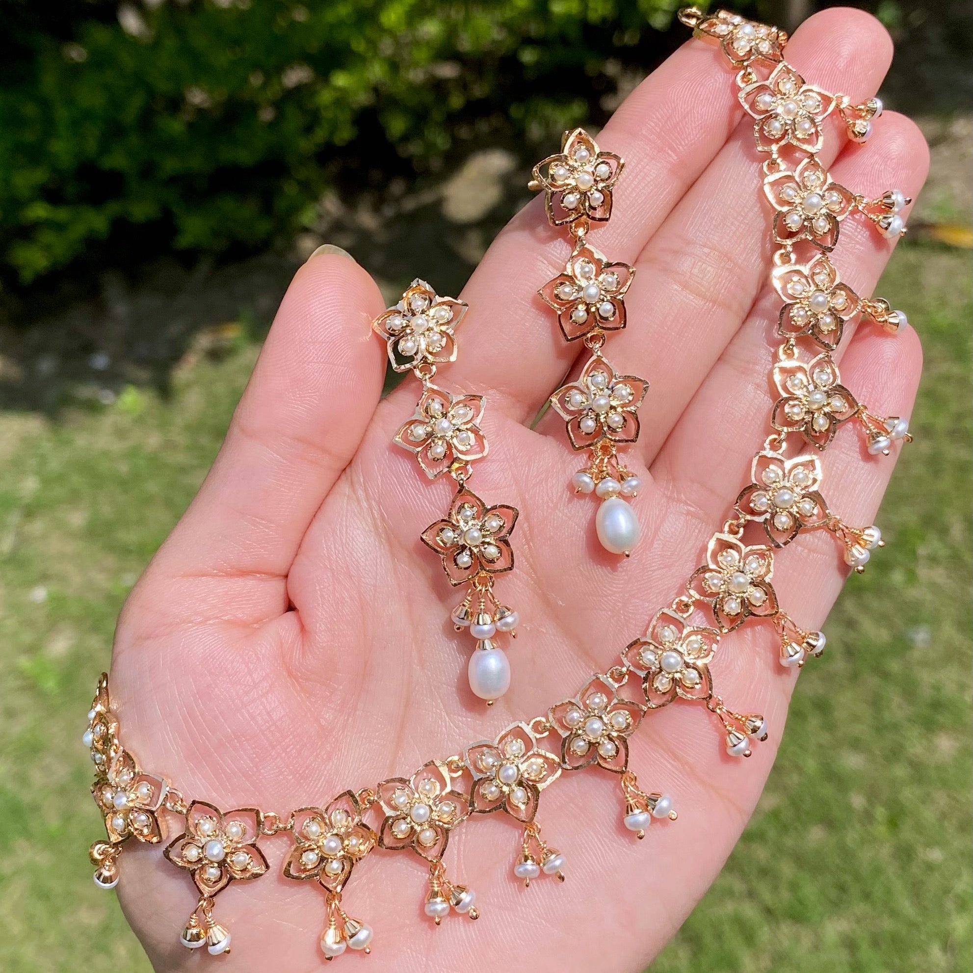 pearl necklace gold plated