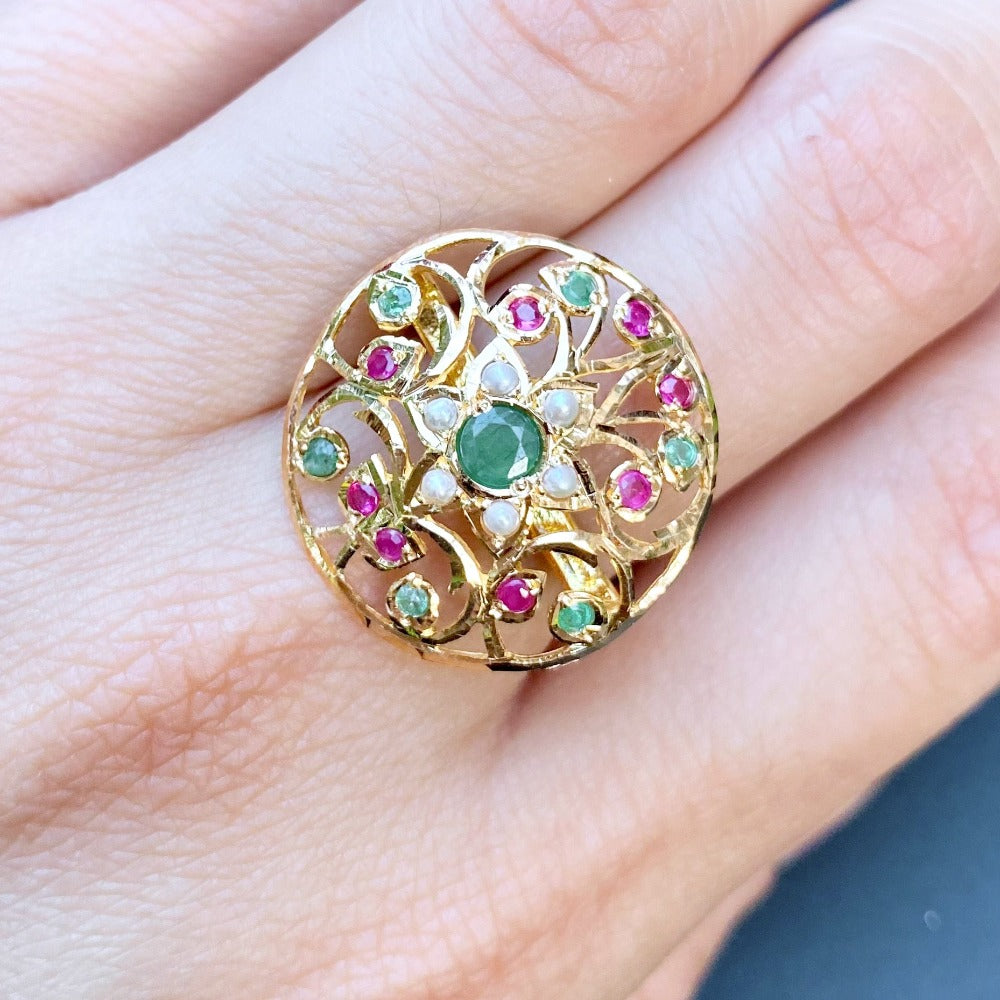 round jadau gold ring