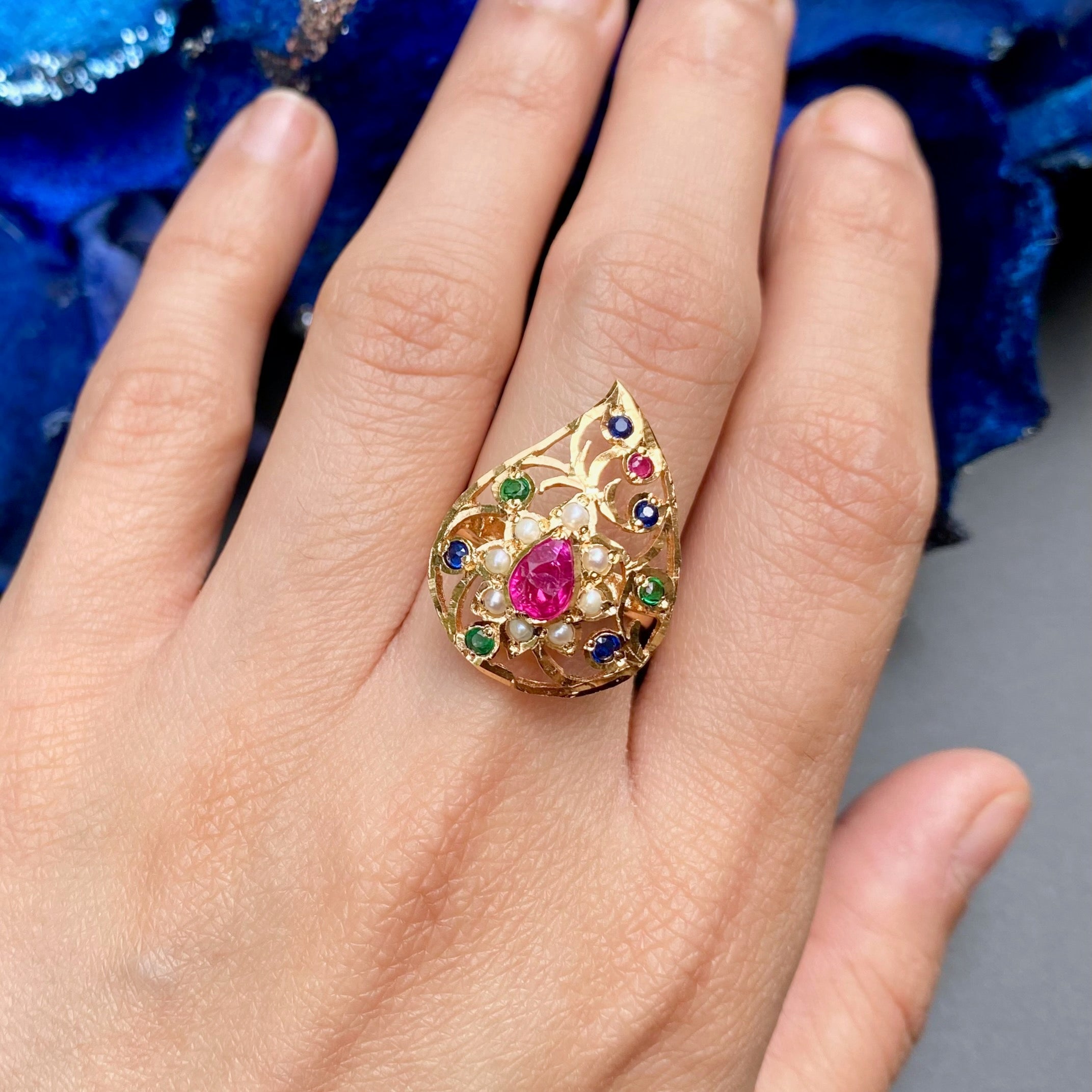 sleek ring for girls