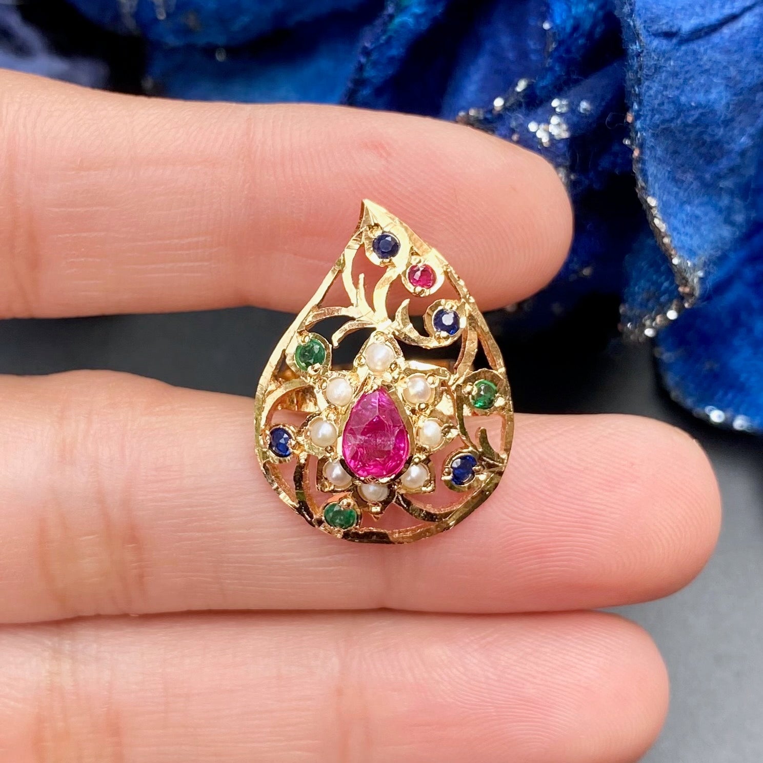 sleek ring for girls