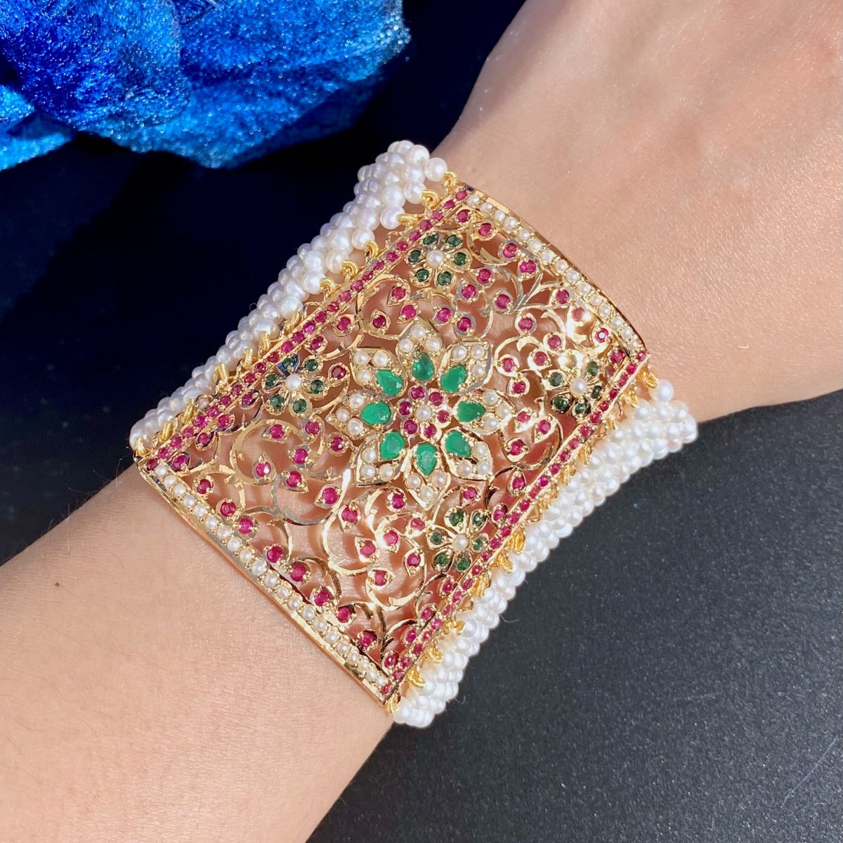 gold plated jadau baahi
