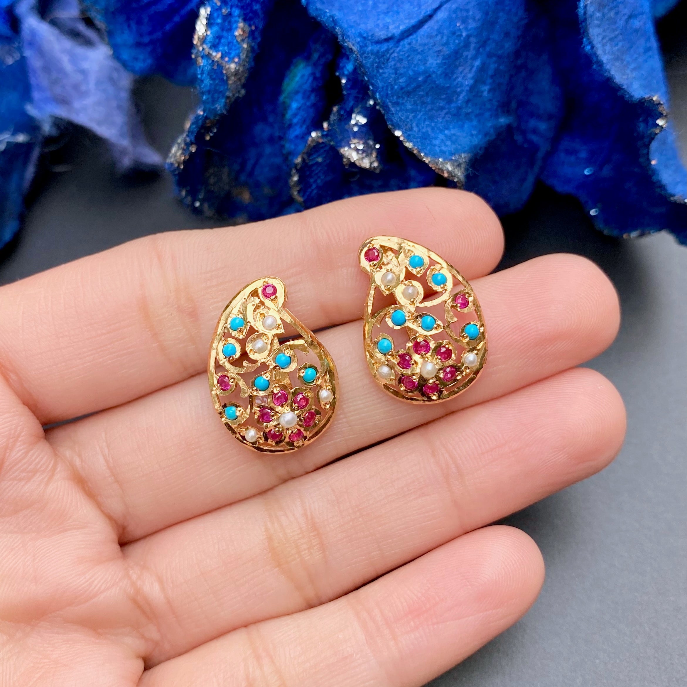 classy indian stud earrings