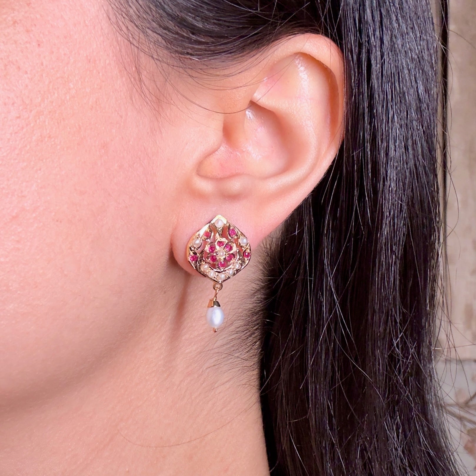 dailywear stud earrings