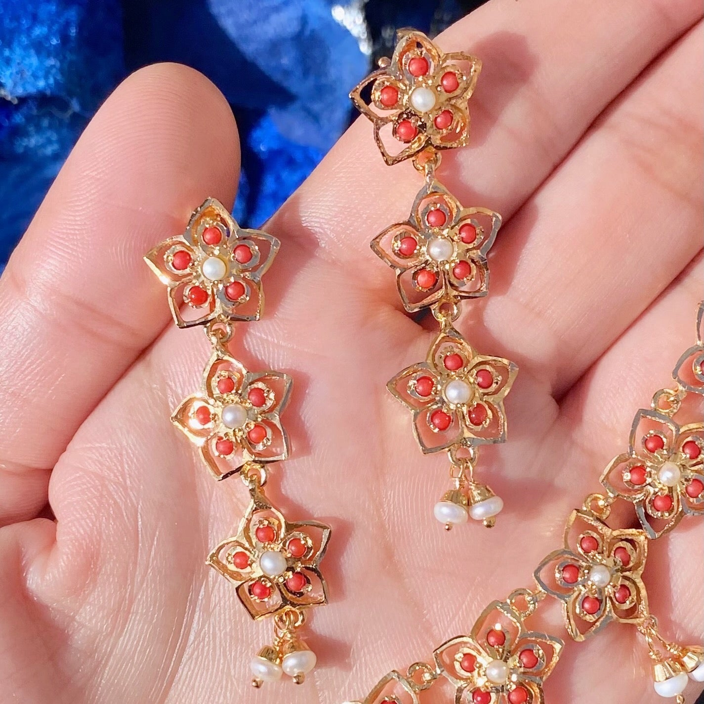 womens coral necklace