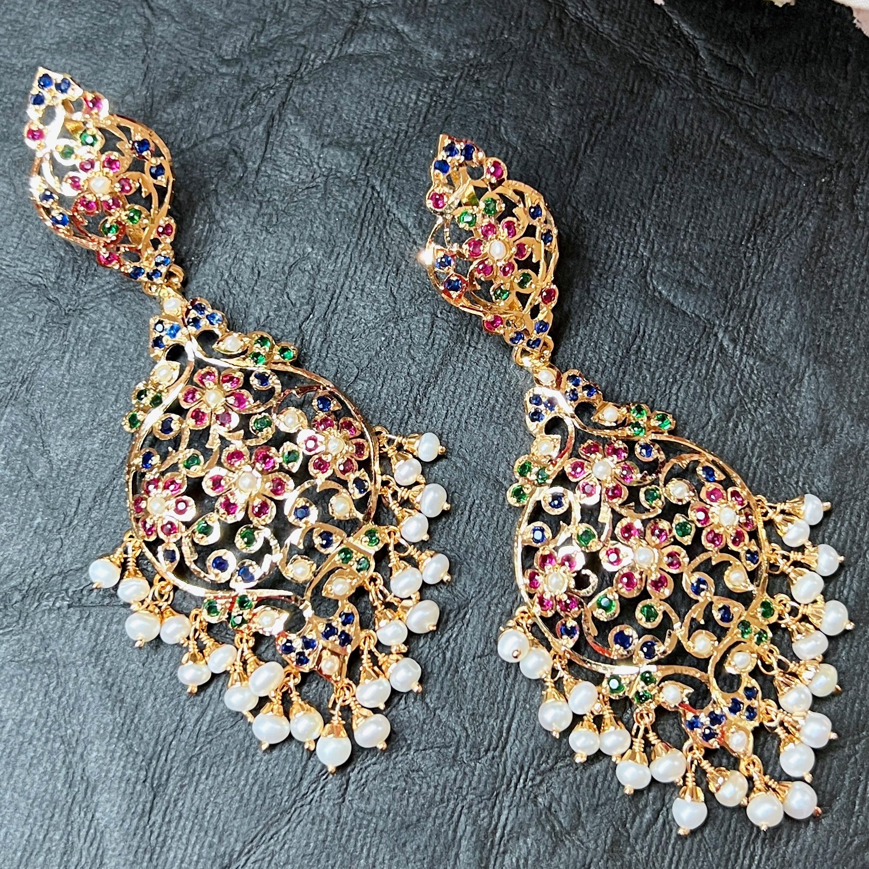 handcrafted pakistani earrings