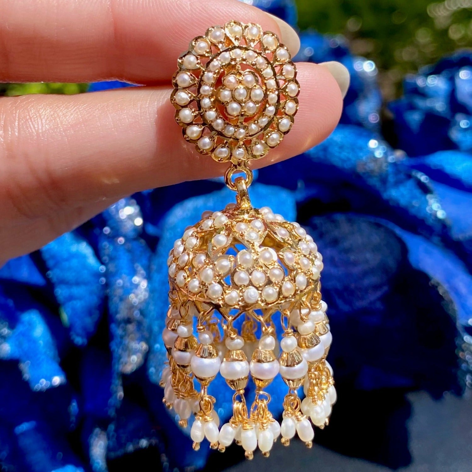 Pearl jhumki with peroi