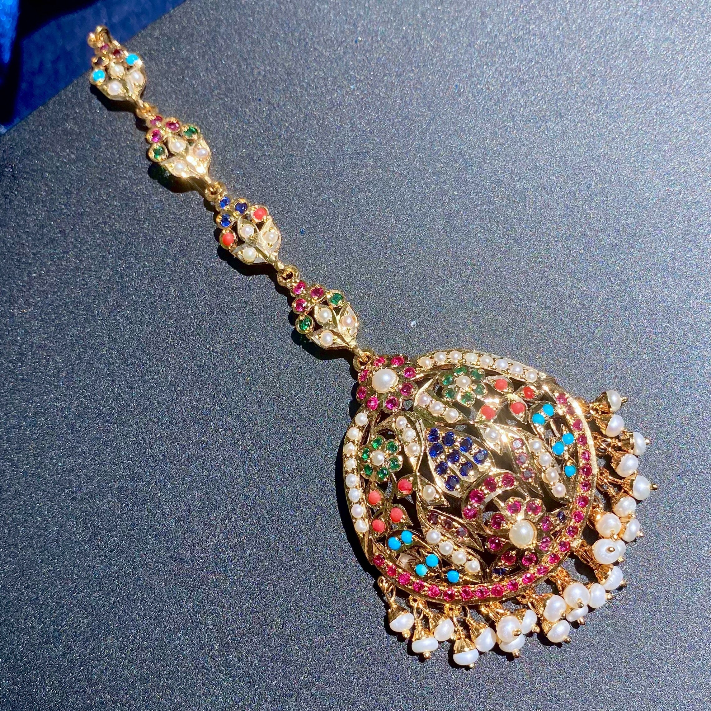 bridal wear fashion maang tikka