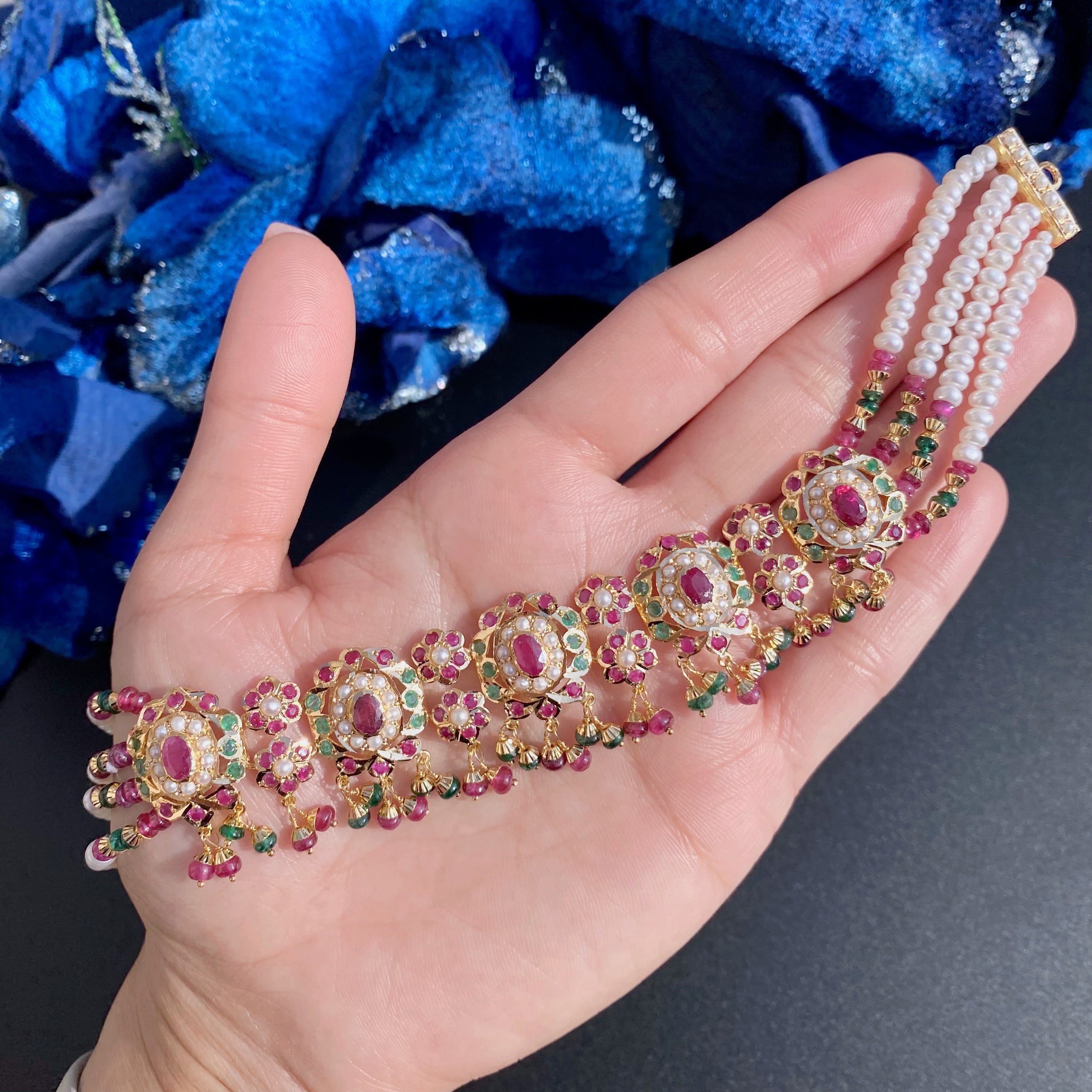 latest gold choker design