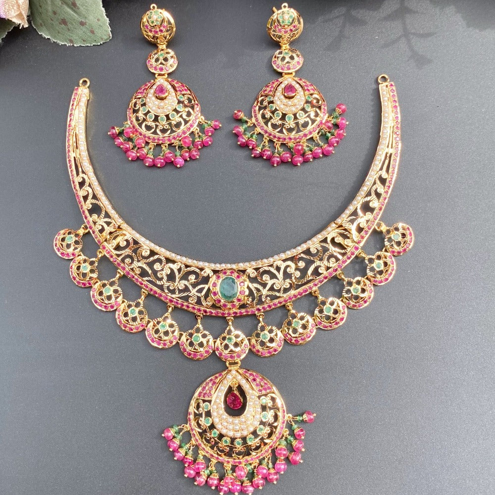 jadau rod set in 22 carat gold