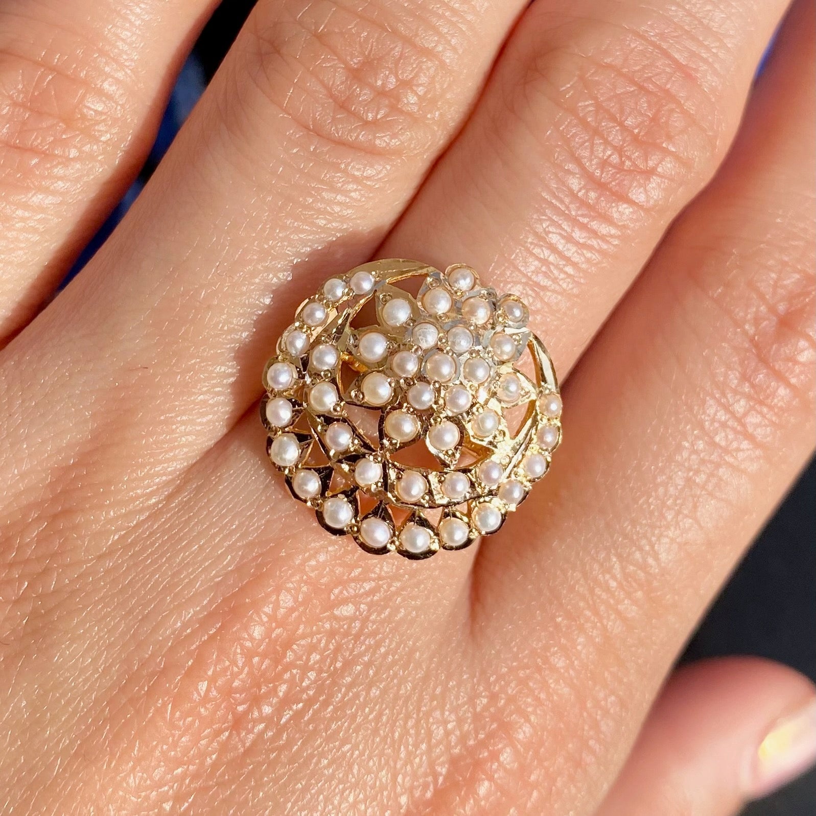 gold ring for gifting