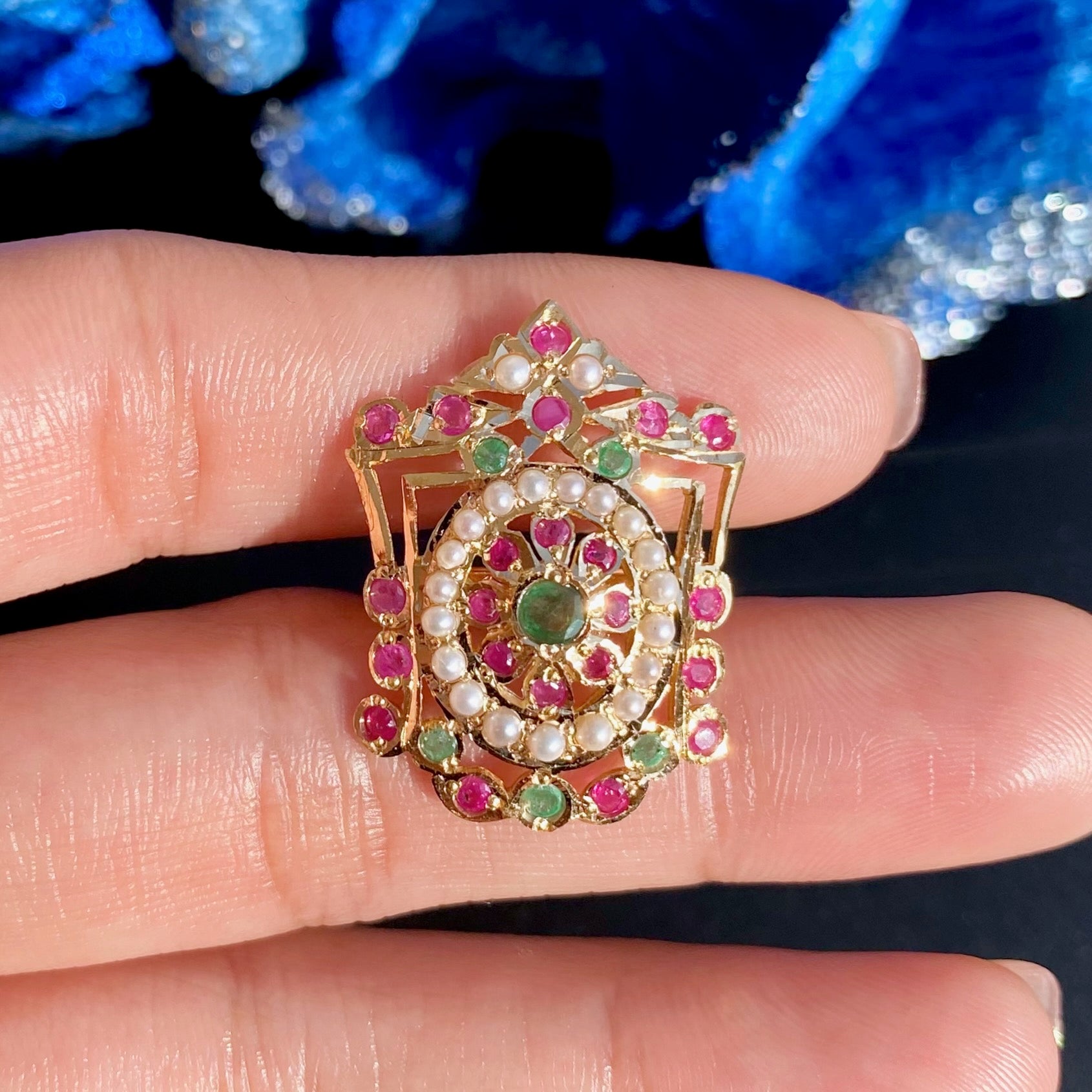 gold ring ruby emerald