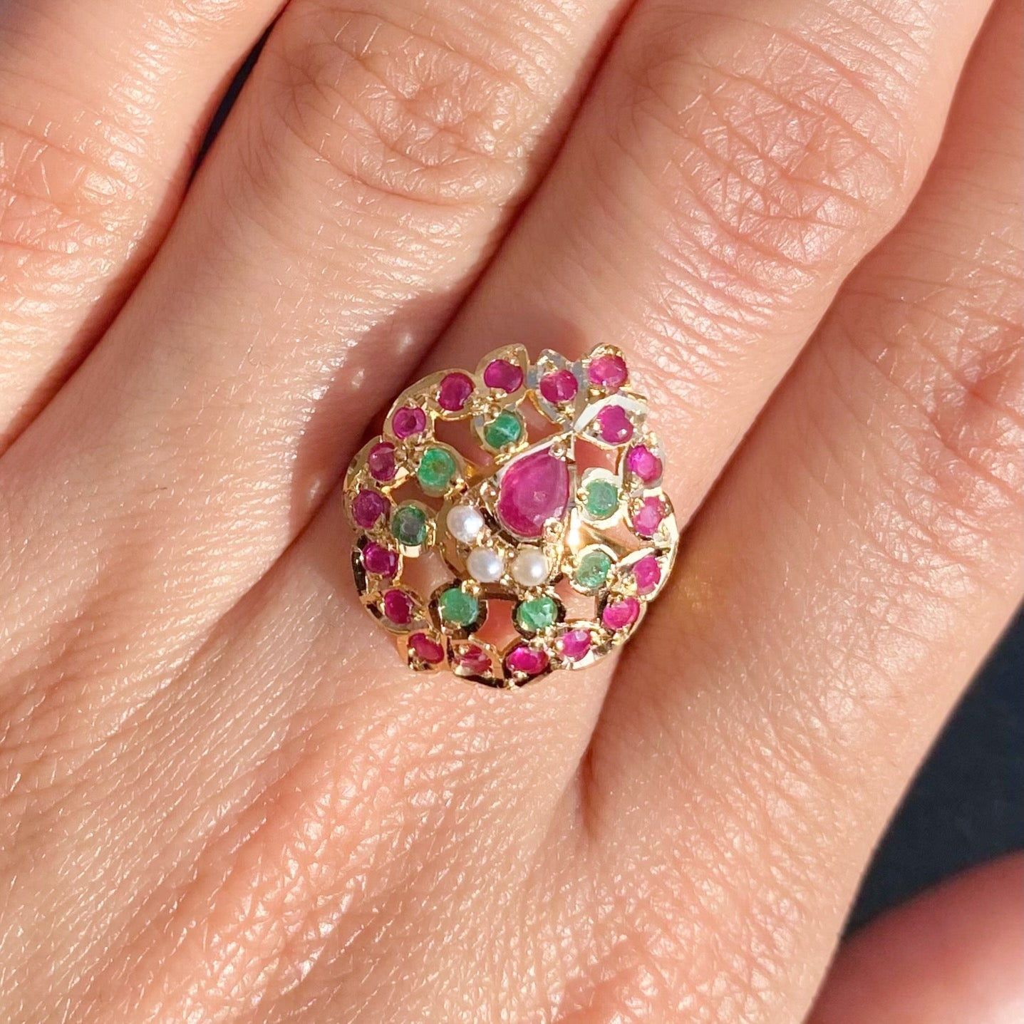 dainty jadau ring gold