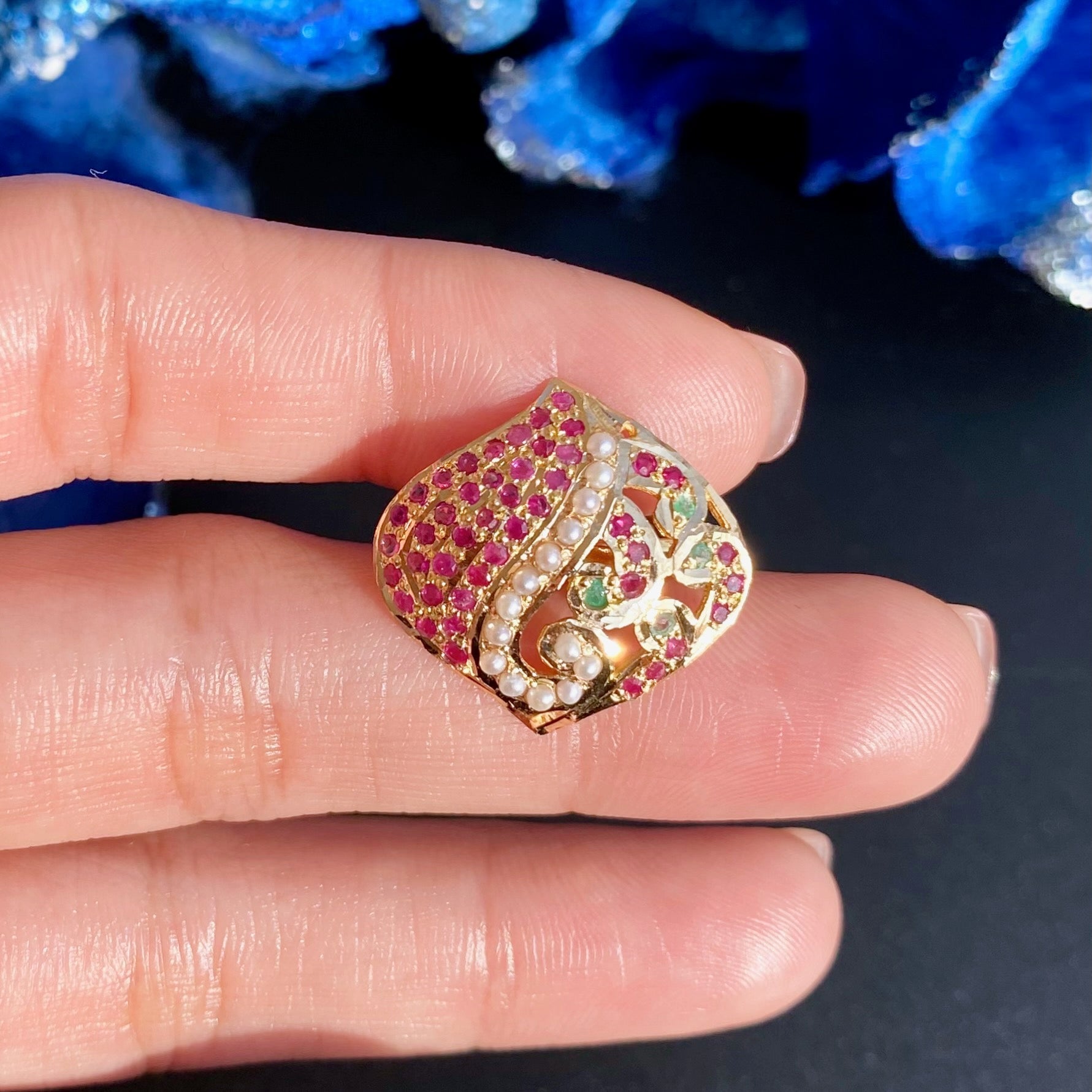 light weight ruby emerald gold ring