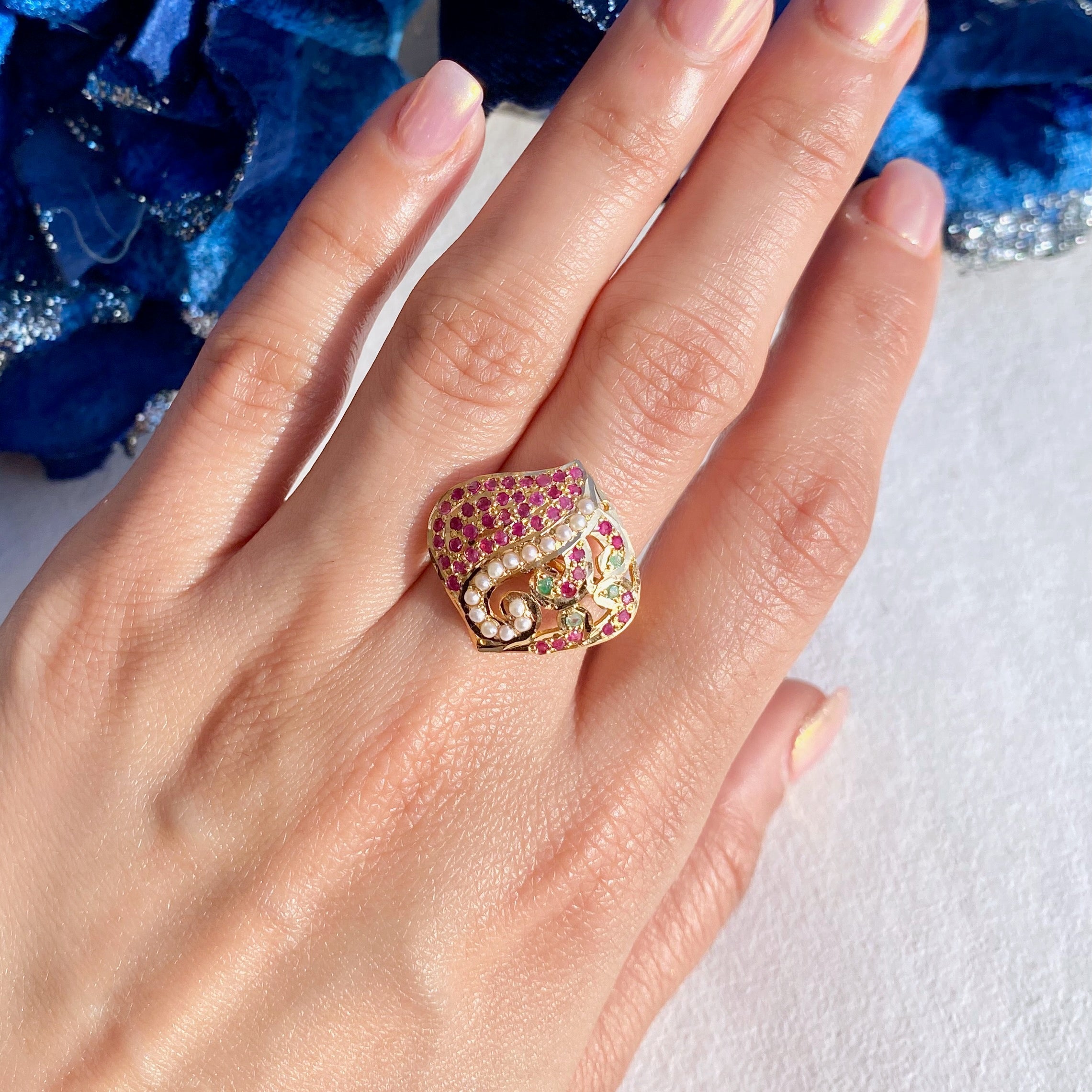 light weight ruby emerald gold ring
