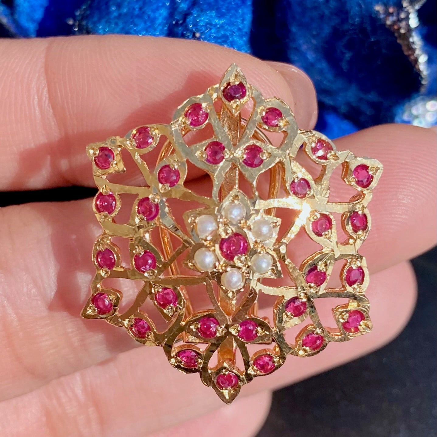 modern jadau studs