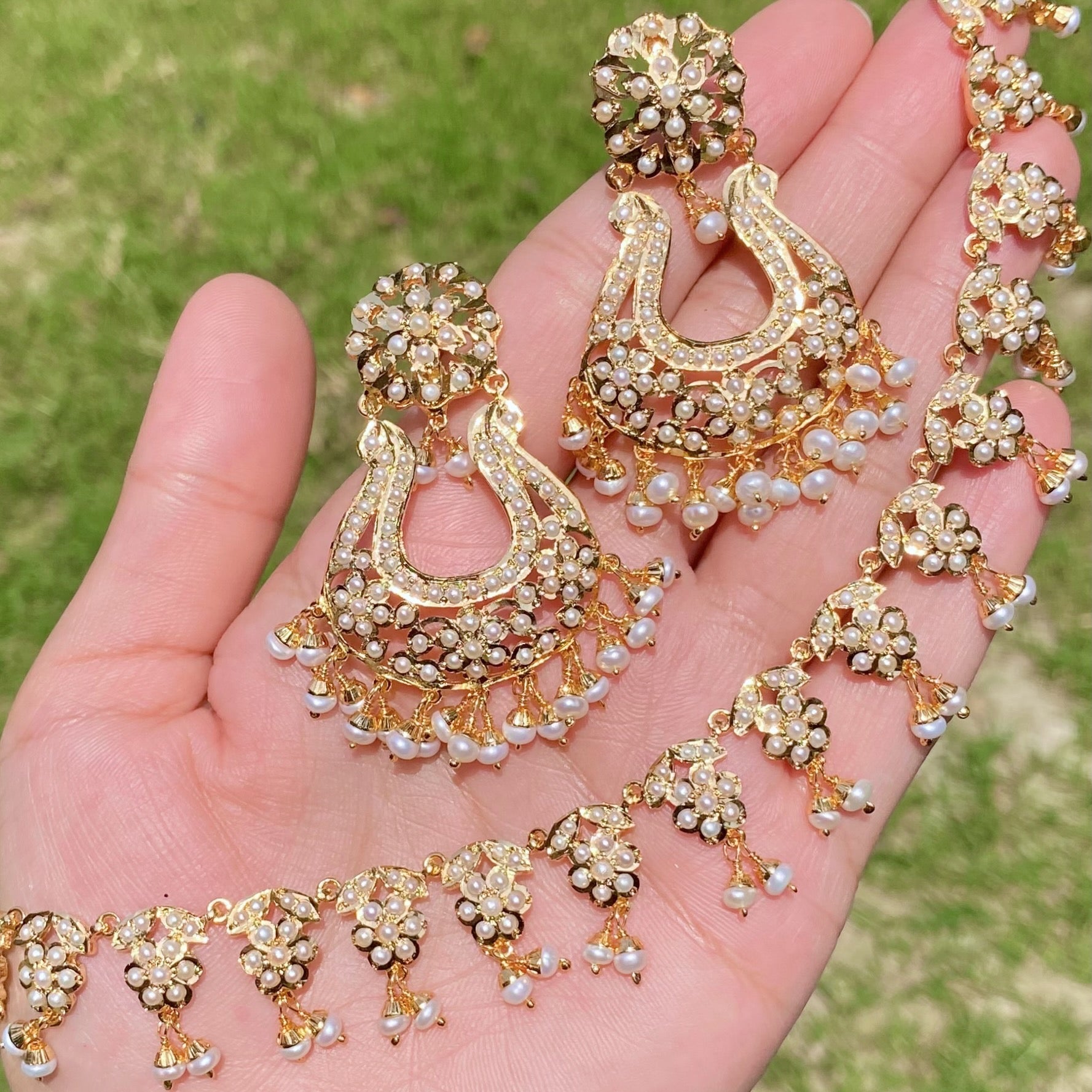 dainty indian pearl set