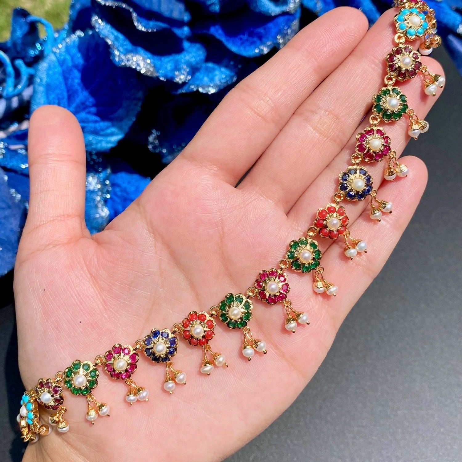 Navaratna necklace