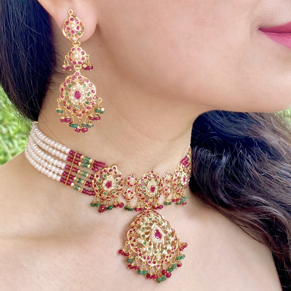 ruby emerald choker on 22k gold