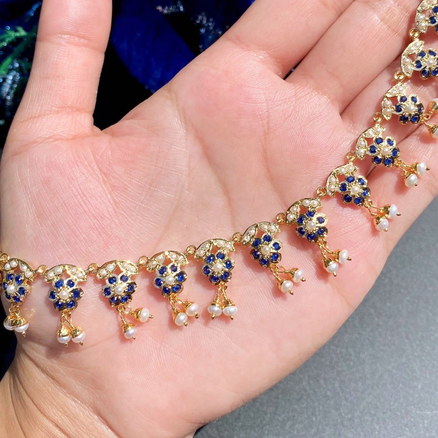 Hyderabadi neelam neckalce