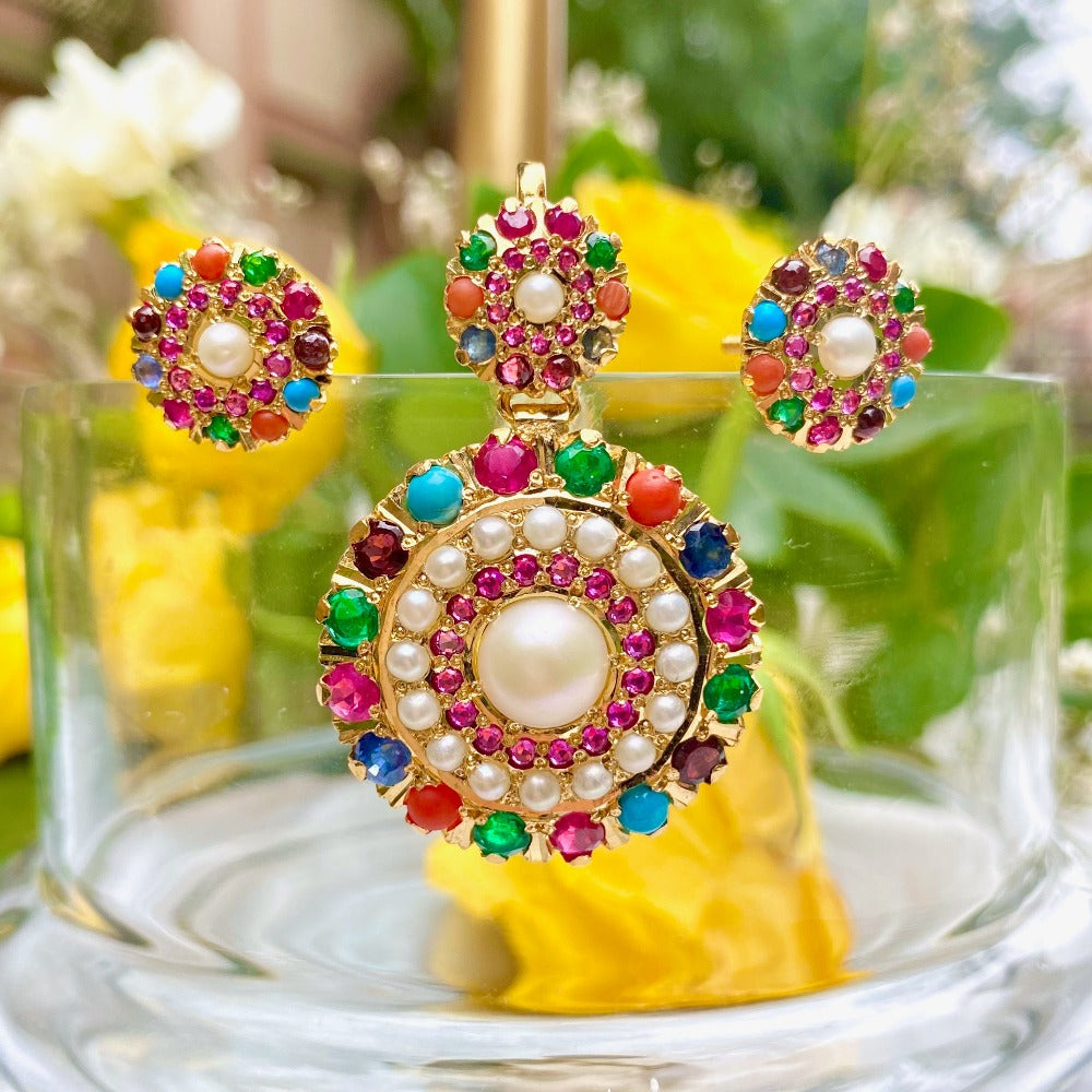 gold plated Navaratna pendant set