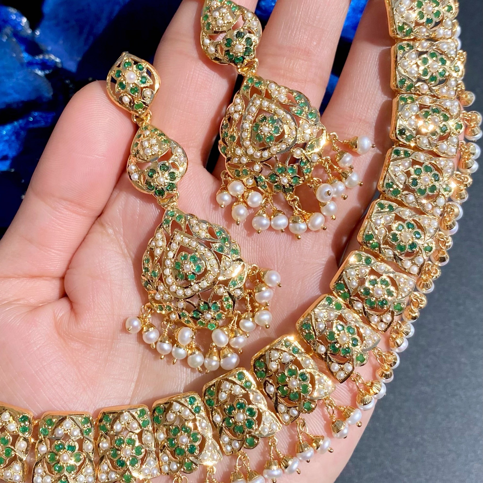 green necklace set indian
