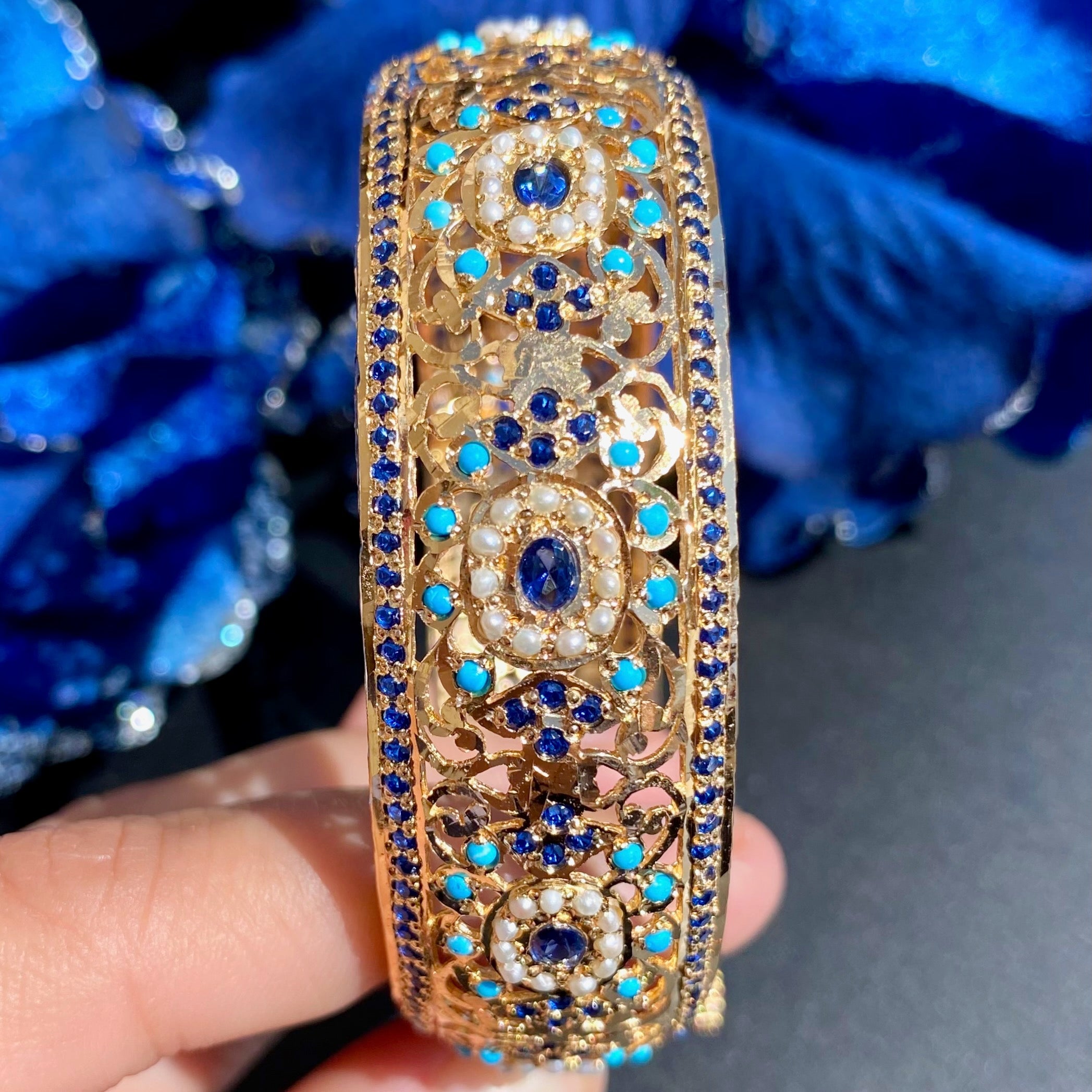 unique kada bangle design